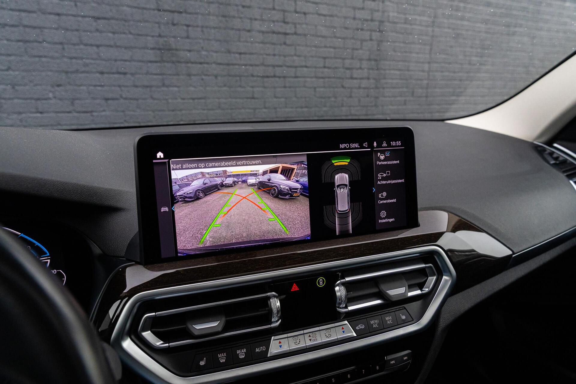 Foto van BMW X3 Xdrive30e