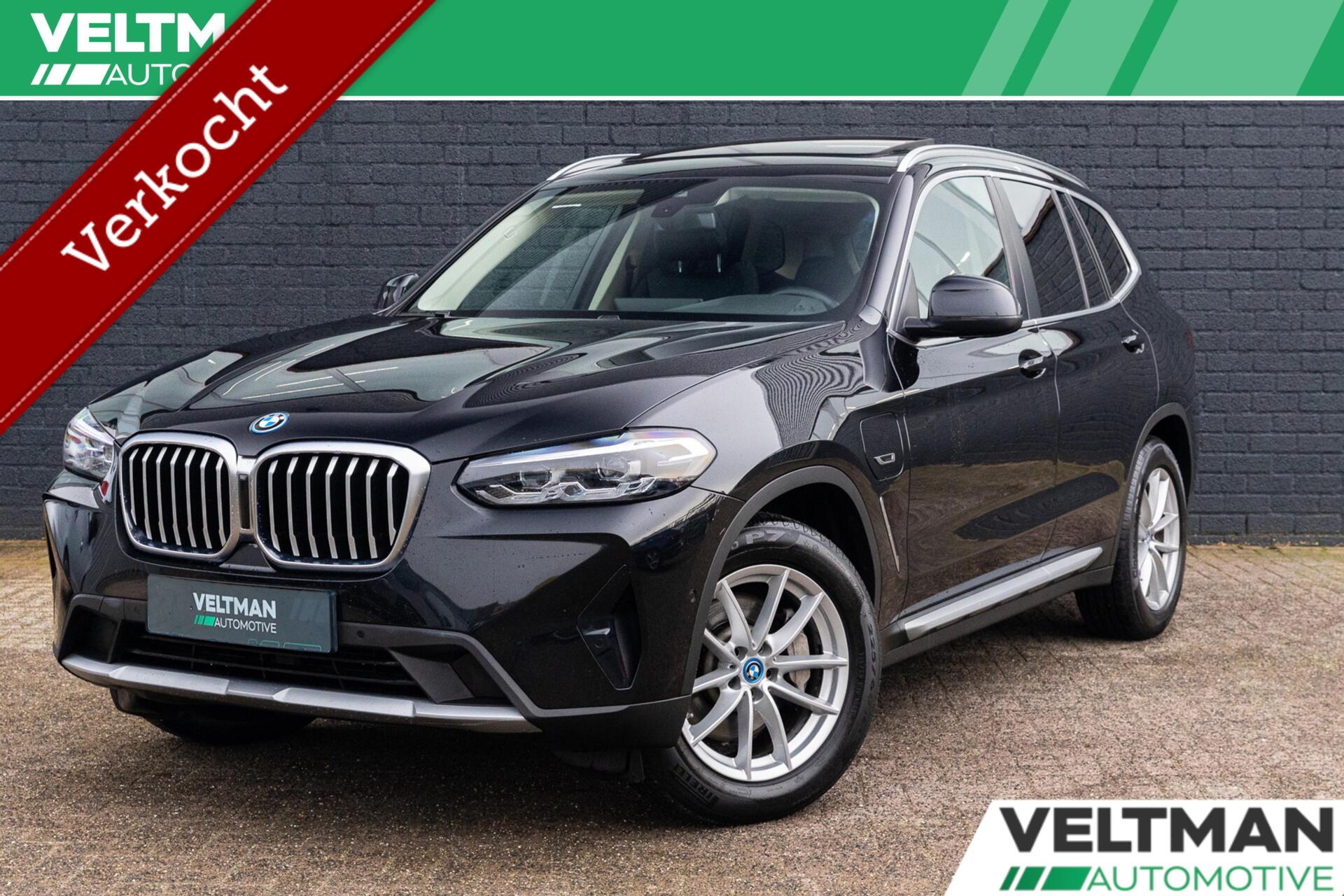 BMW X3 Xdrive30e xDrive30e High Executive PANORAMADAK TREKHAAK MEMORY CAMERA 2022 - voorkant