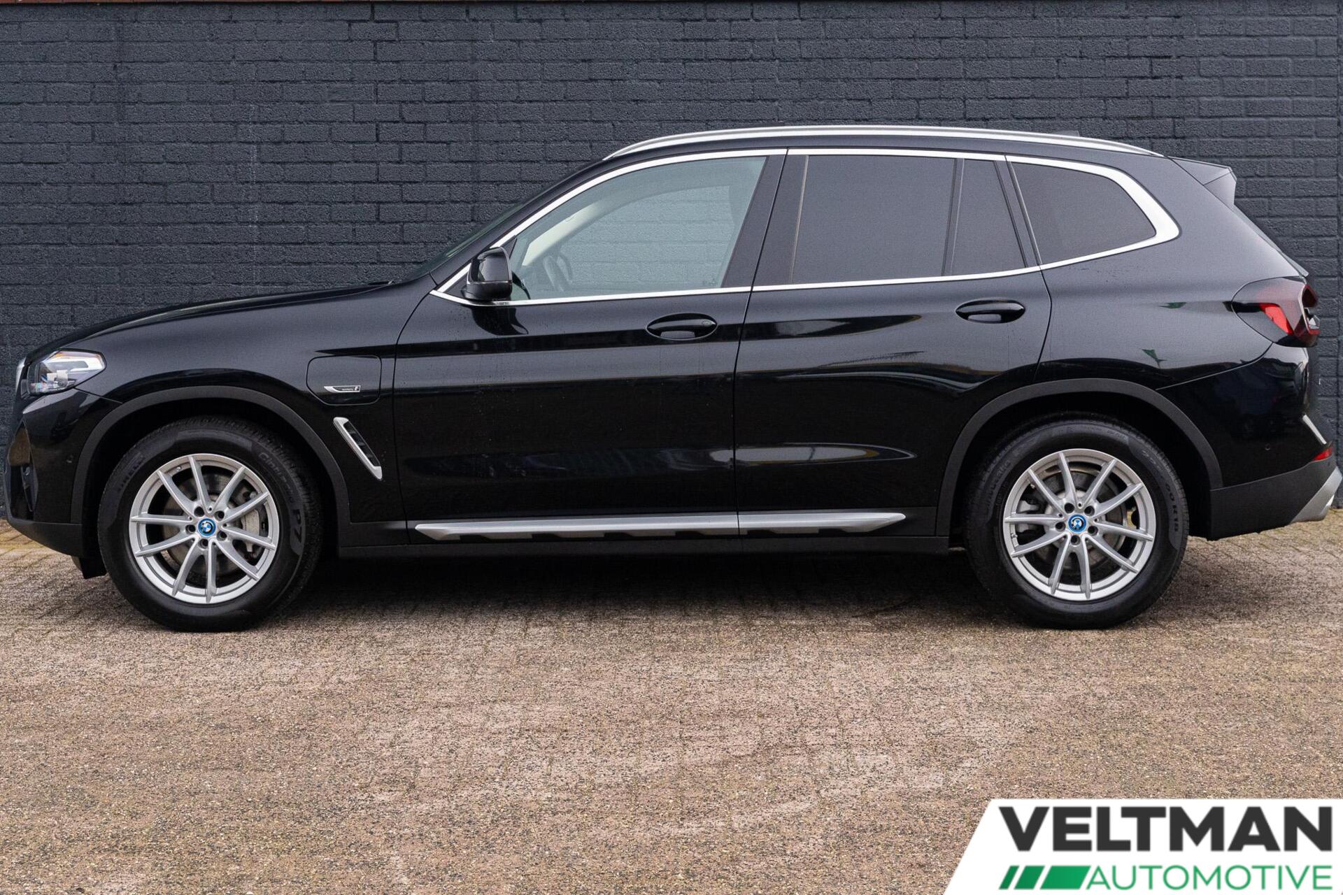 Foto van BMW X3 Xdrive30e