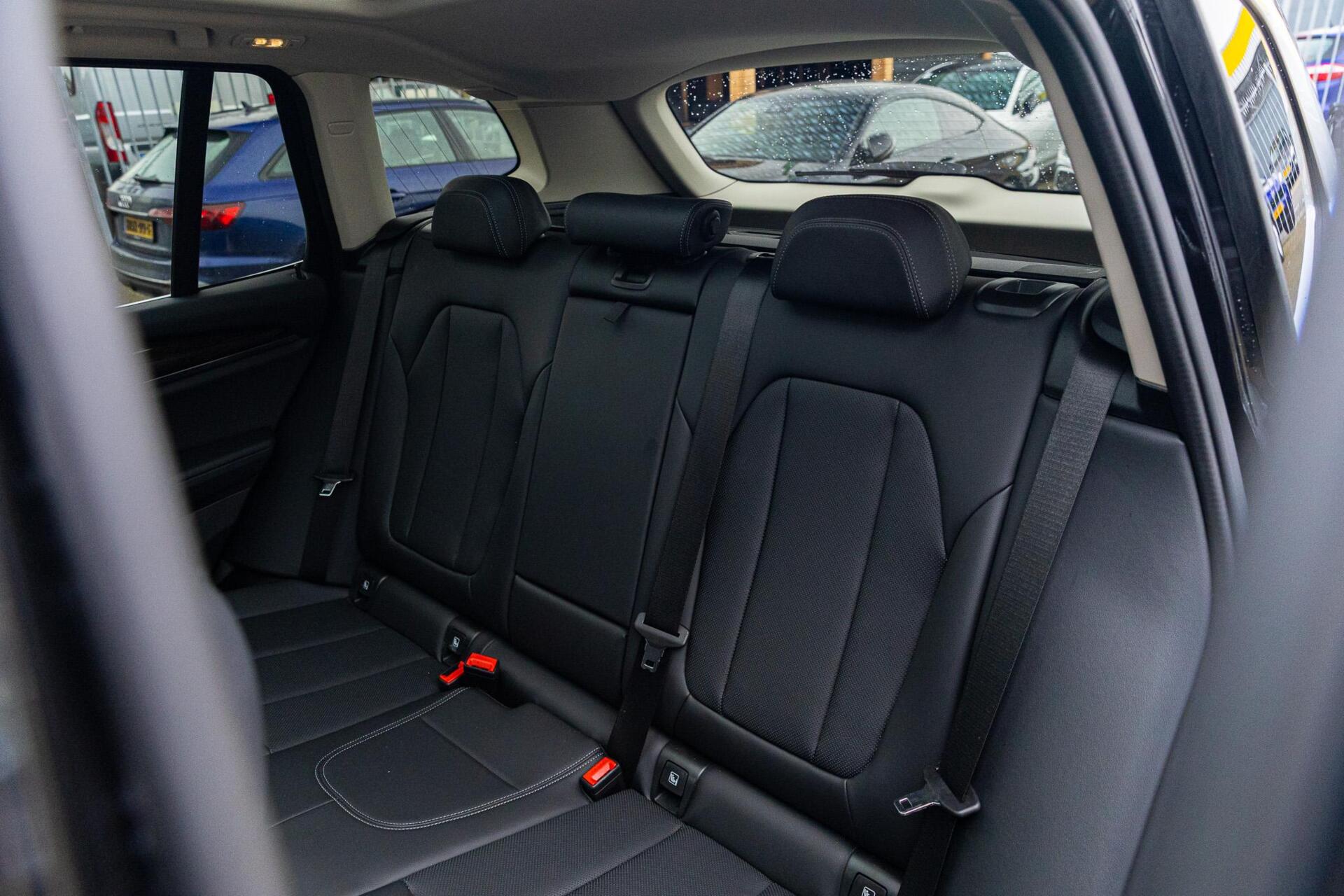 Foto van BMW X3 Xdrive30e