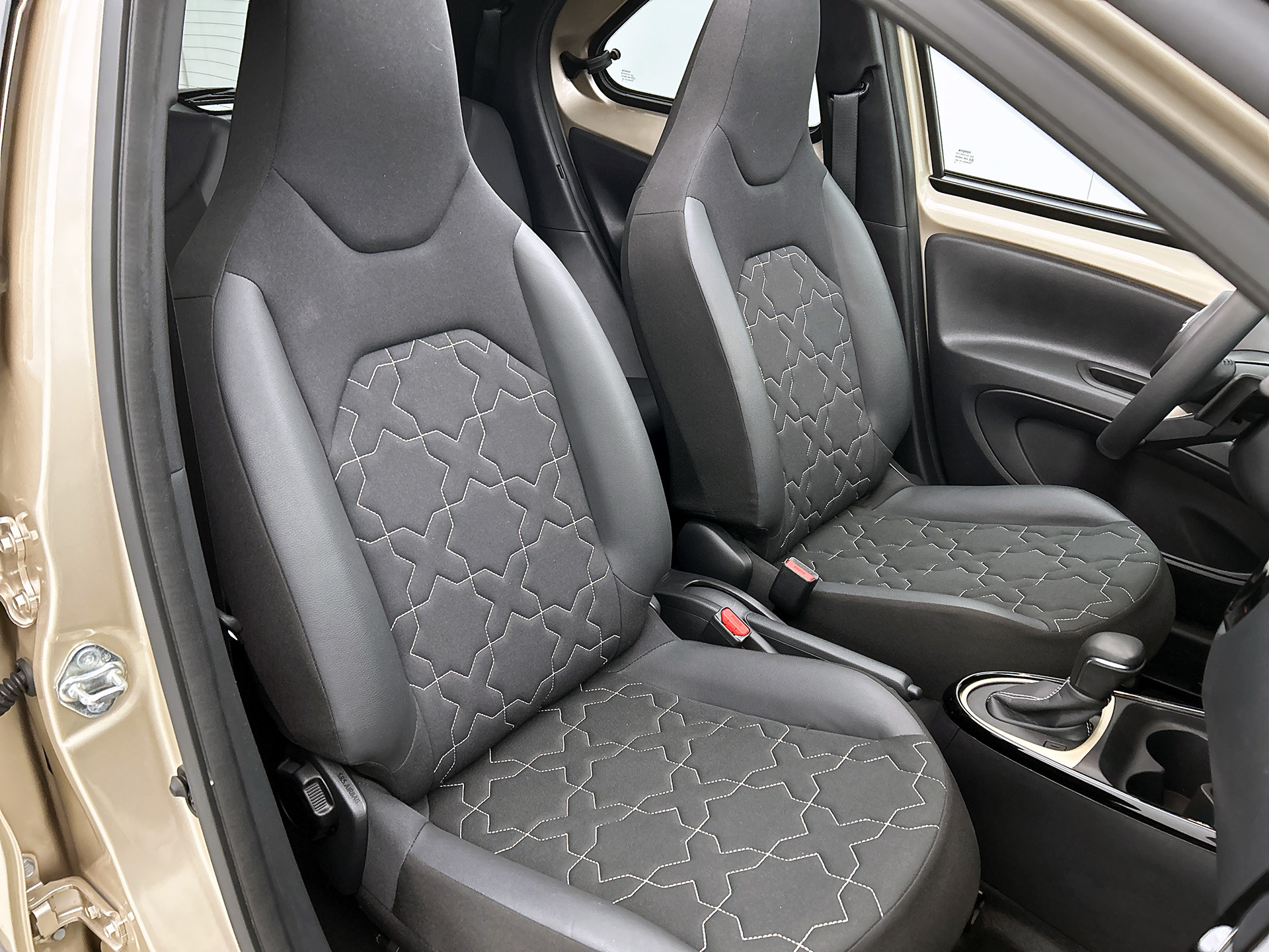 Foto van Toyota Toyota Aygo X