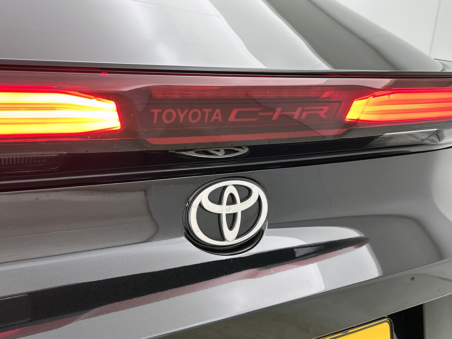 Foto van Toyota Toyota C-hr