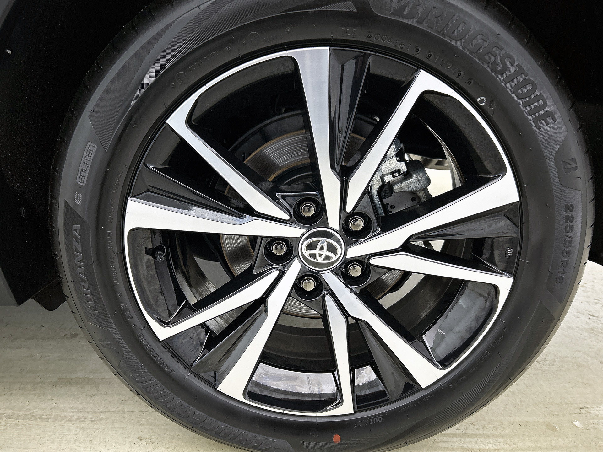 Foto van Toyota Toyota C-hr