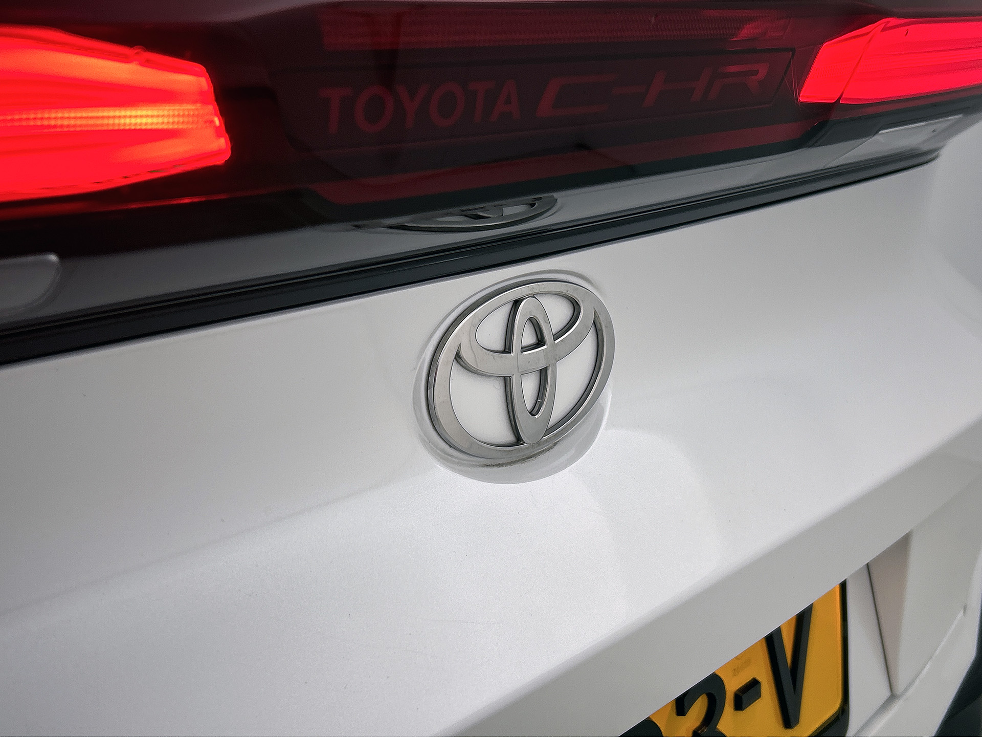 Foto van Toyota Toyota C-hr