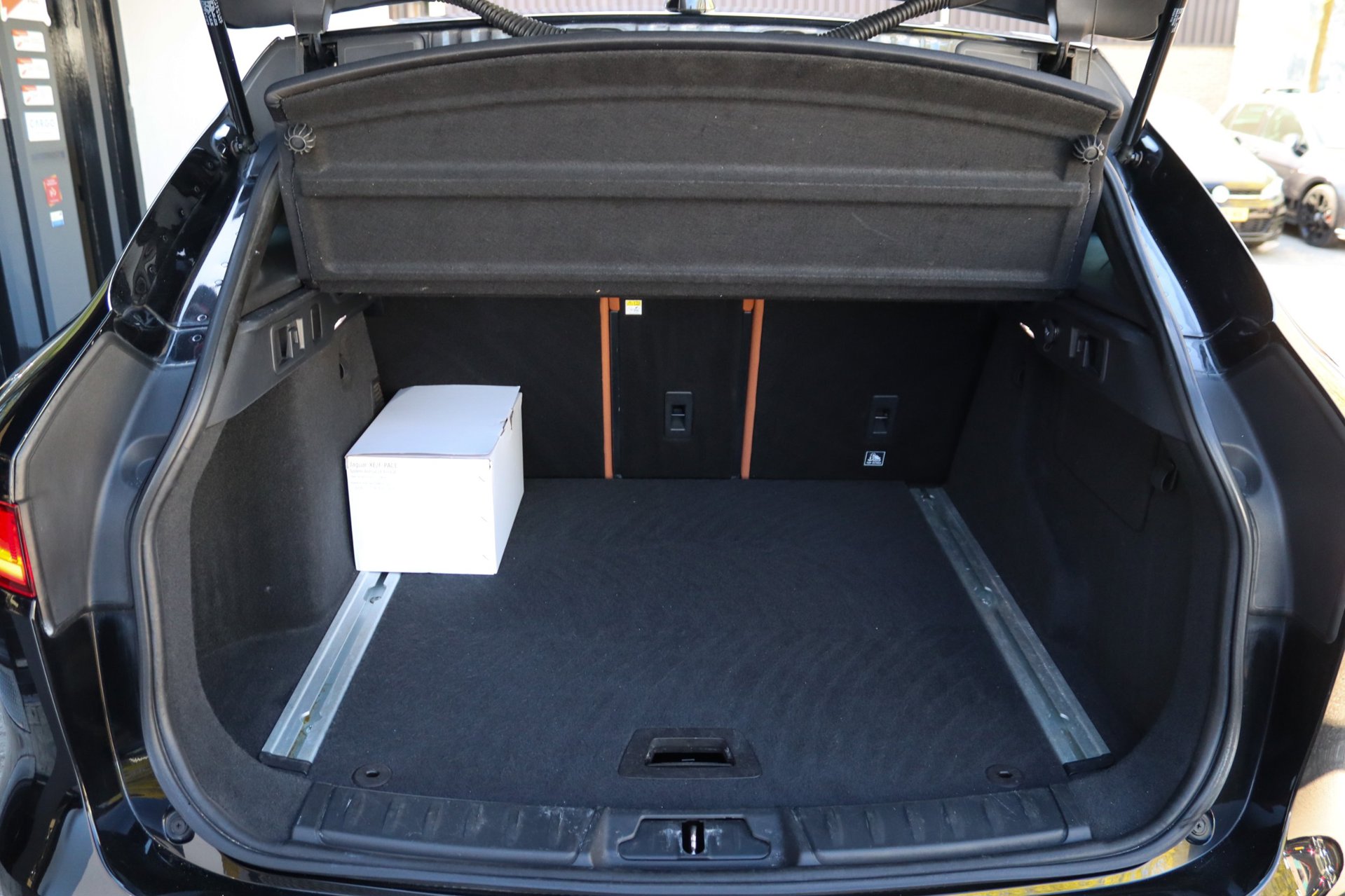 Foto van Jaguar Jaguar F-pace