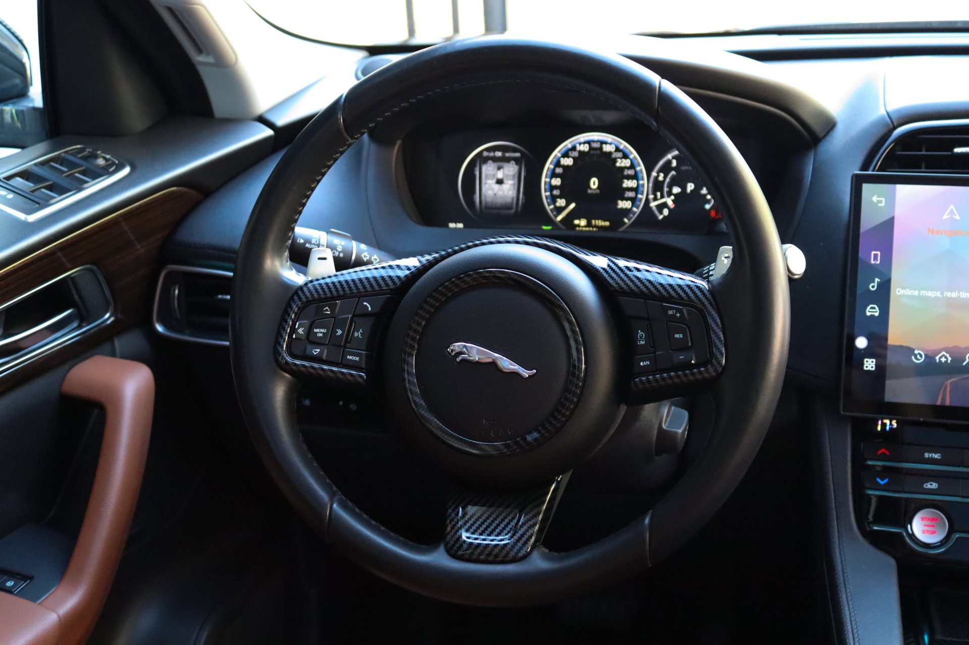 Foto van Jaguar Jaguar F-pace