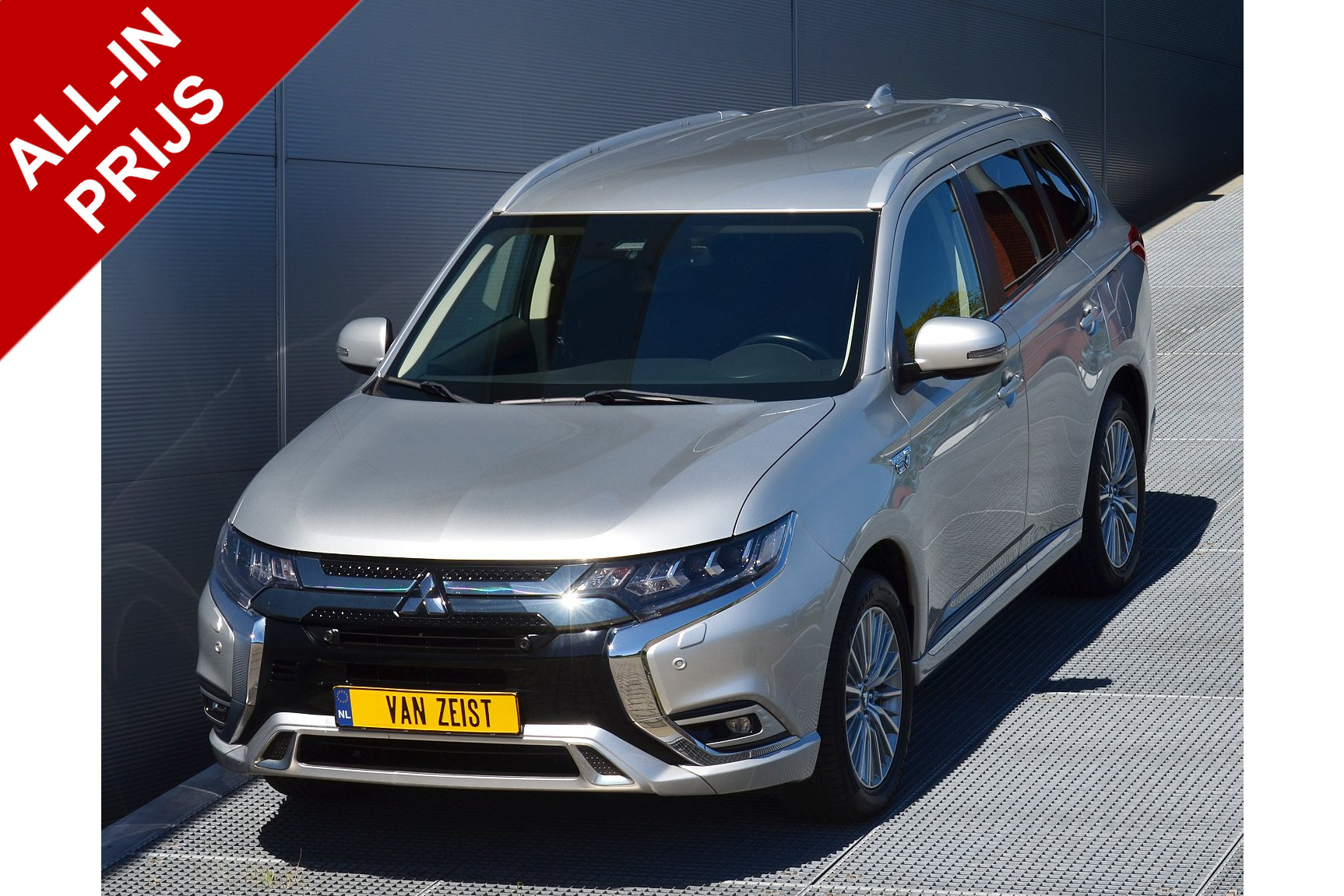 Foto van MITSUBISHI MITSUBISHI OUTLANDER