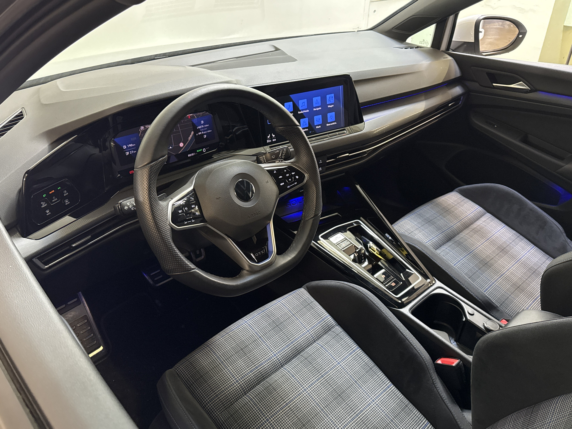 Foto van Volkswagen Golf GTE