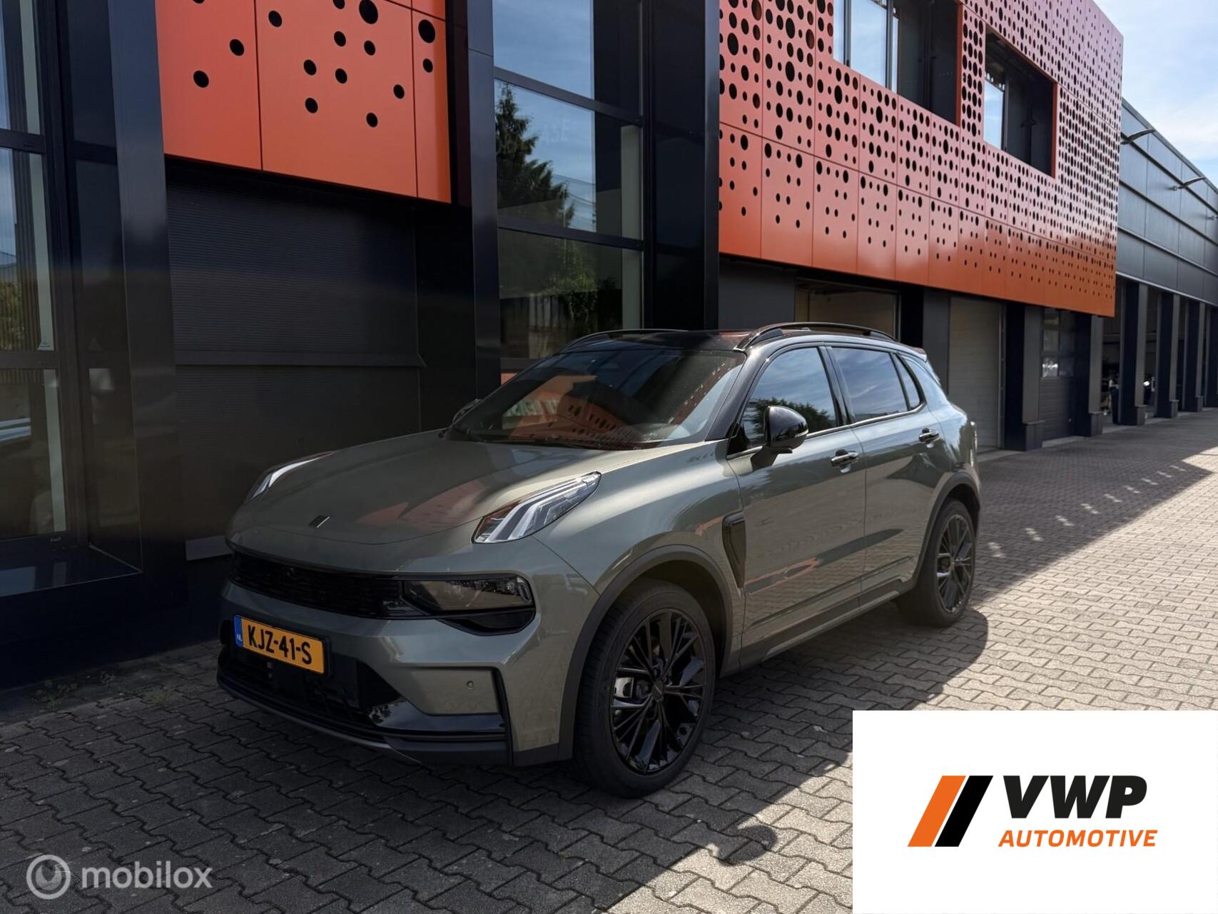 Foto van LYNK&CO LYNK & CO 01