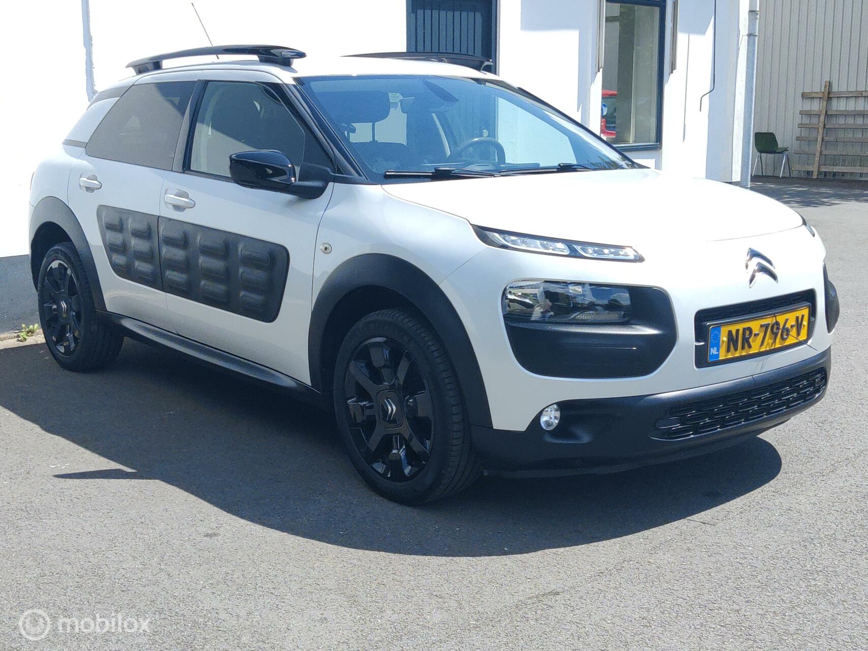 Foto van Citroen C4 Cactus