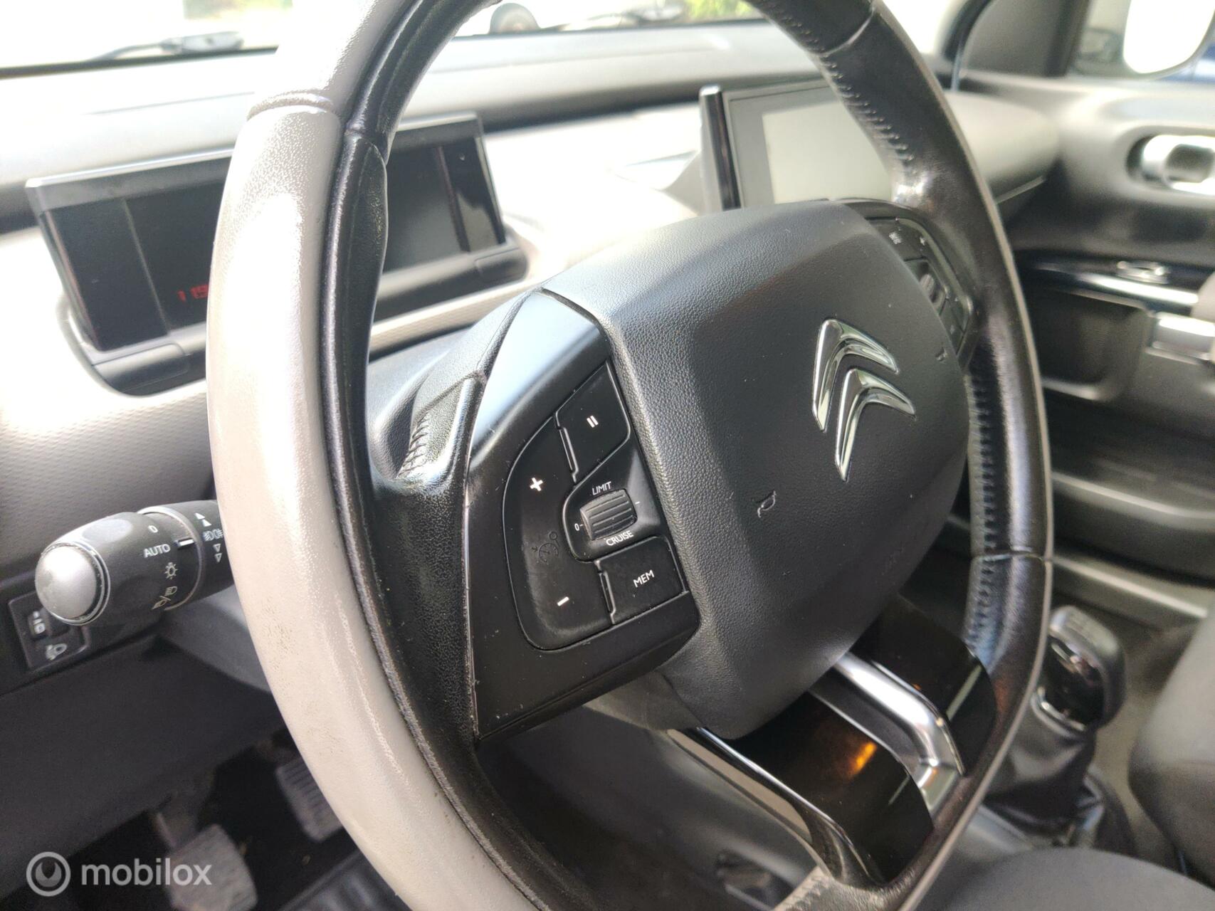Foto van Citroen C4 Cactus