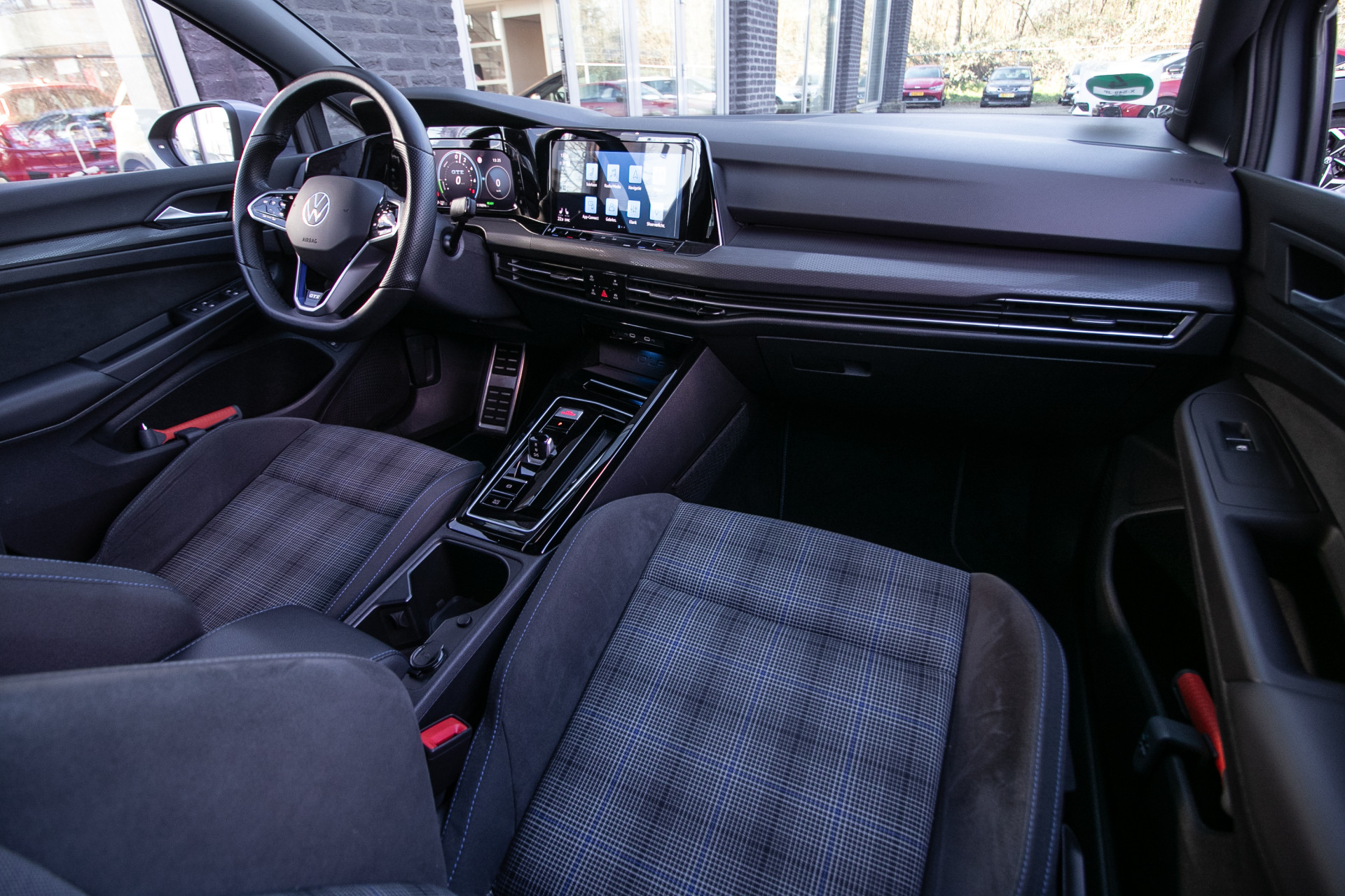 Foto van Volkswagen Golf GTE