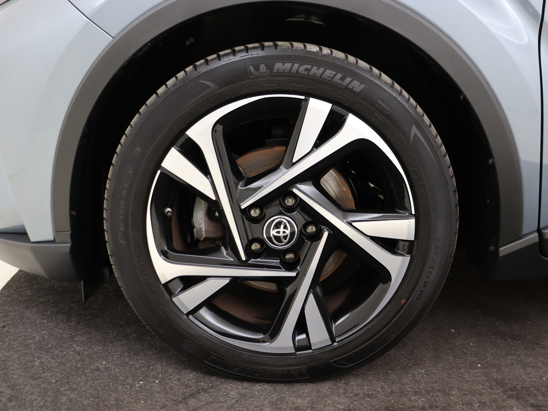 Foto van Toyota Toyota C-hr
