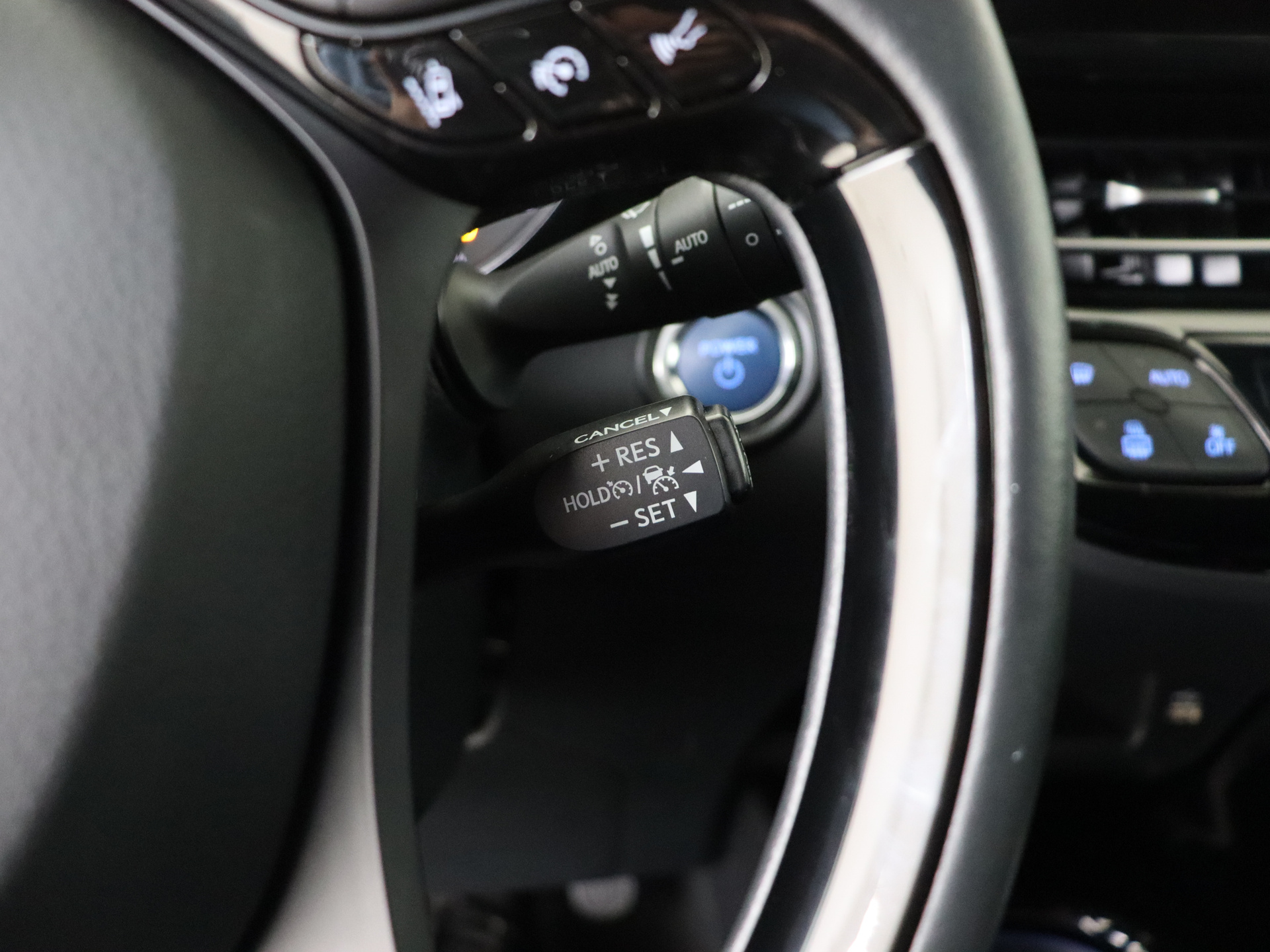 Foto van Toyota Toyota C-hr