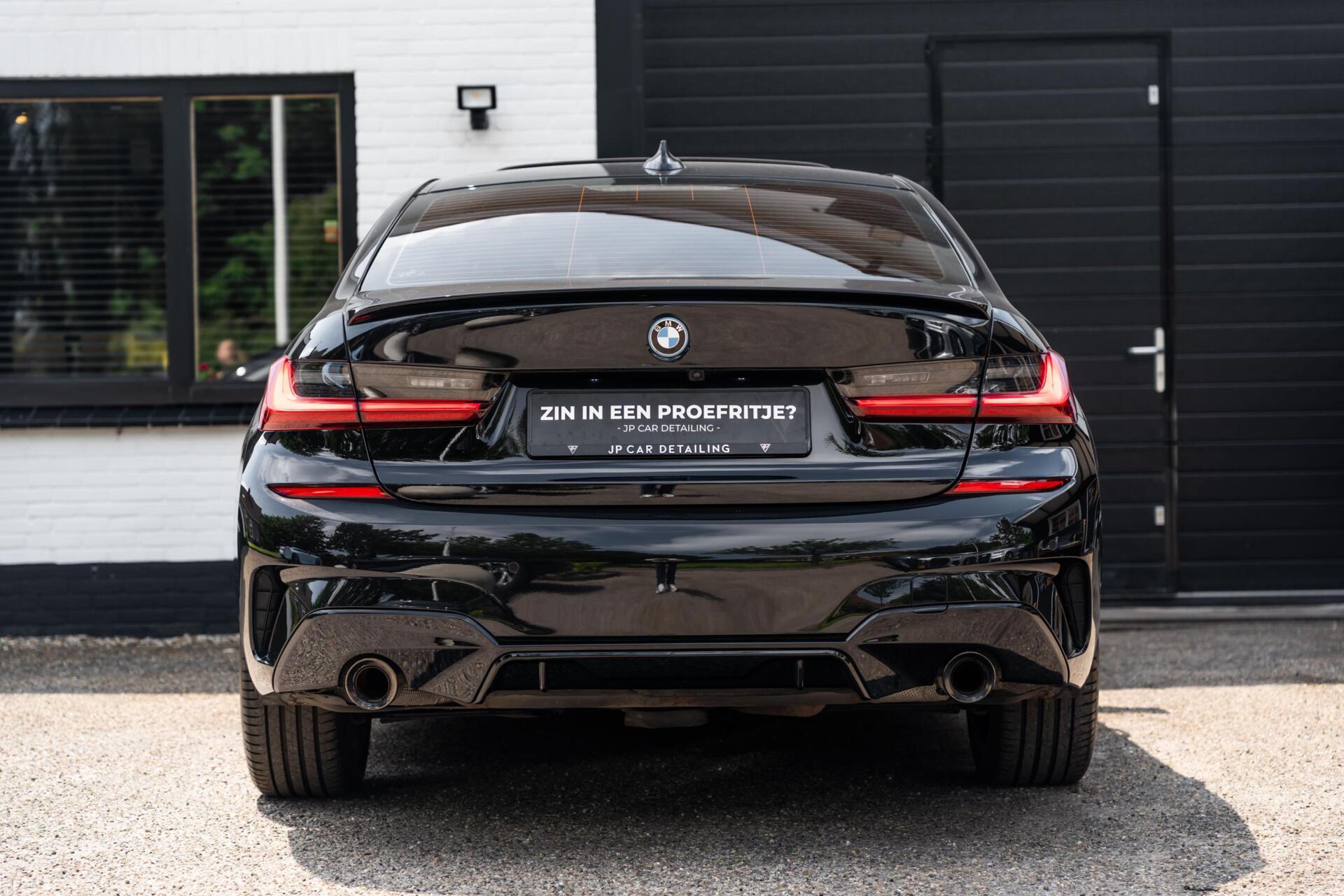 Foto van BMW 330e