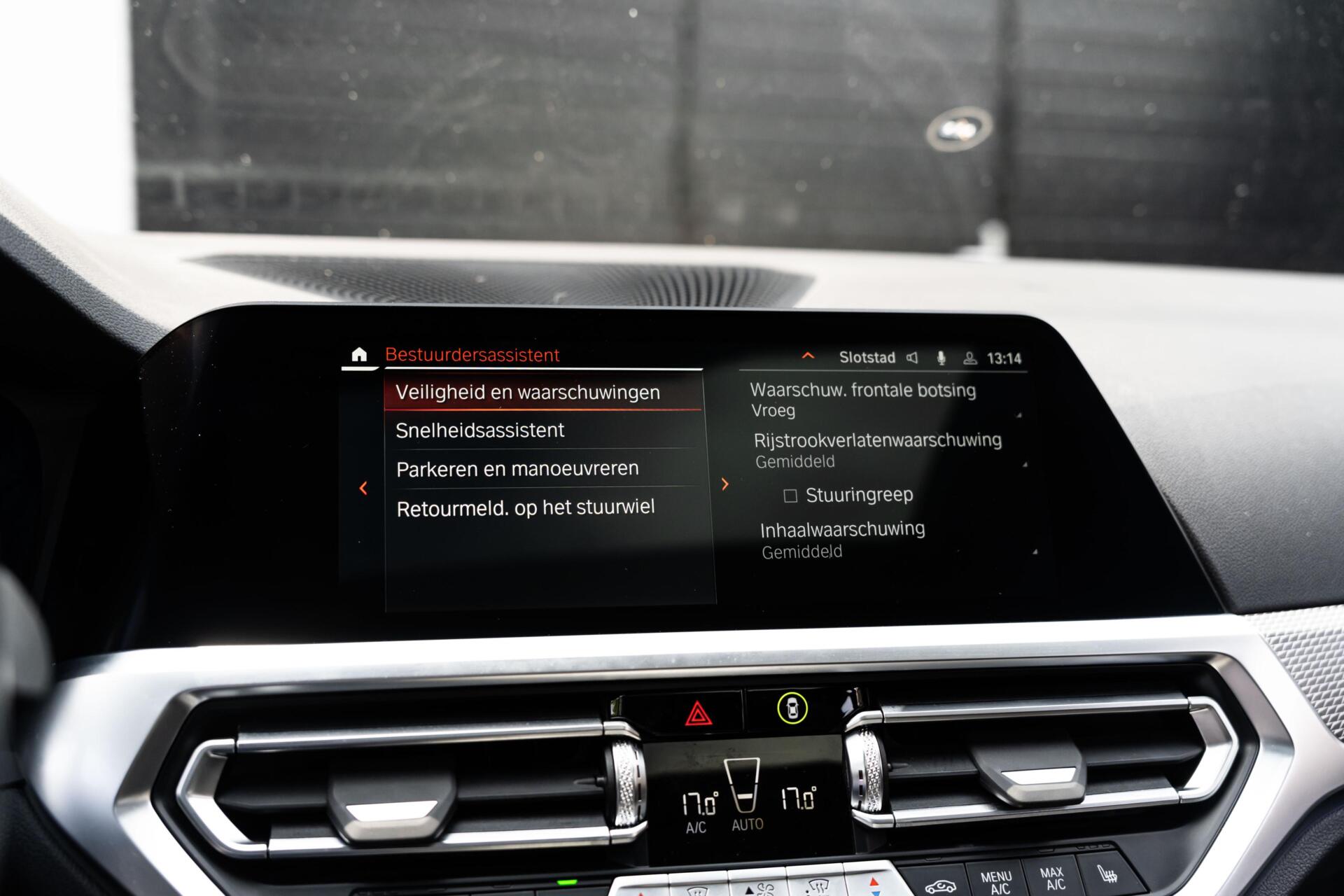 Foto van BMW 330e