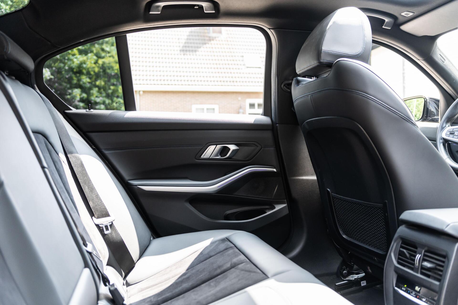 Foto van BMW 330e