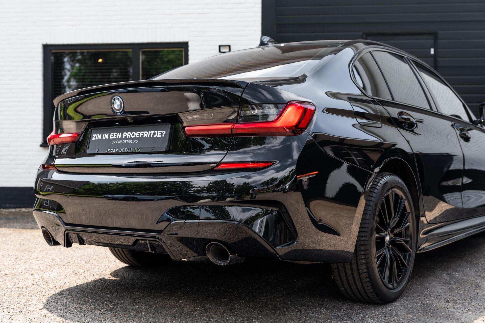 Foto van BMW 330e