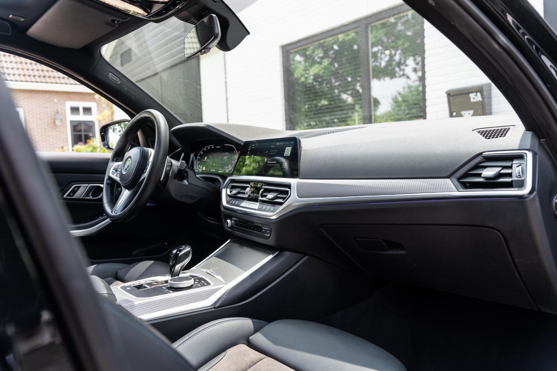 Foto van BMW 330e