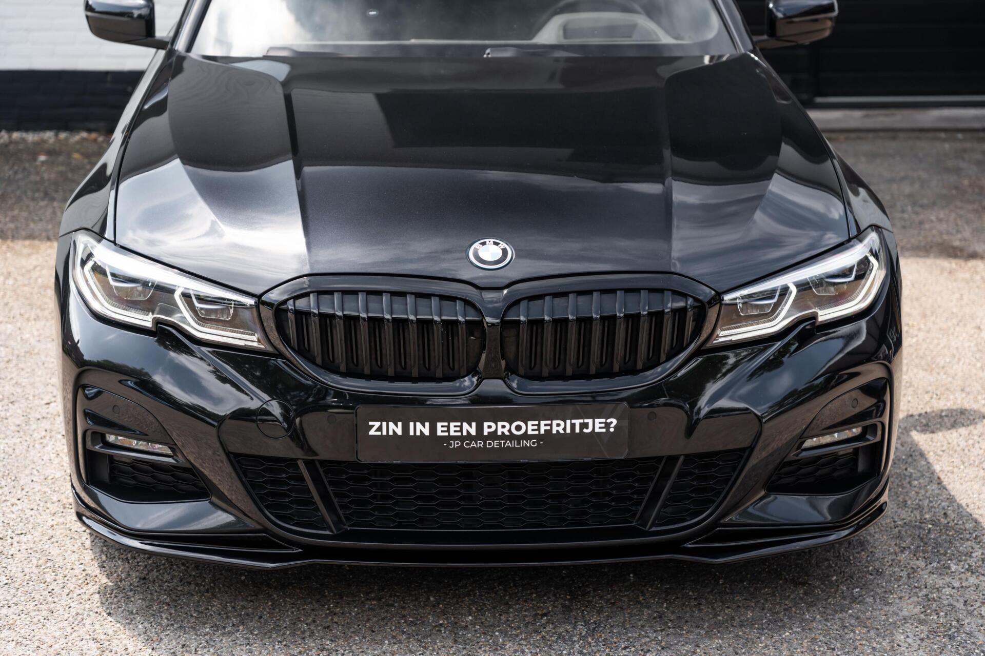 Foto van BMW 330e