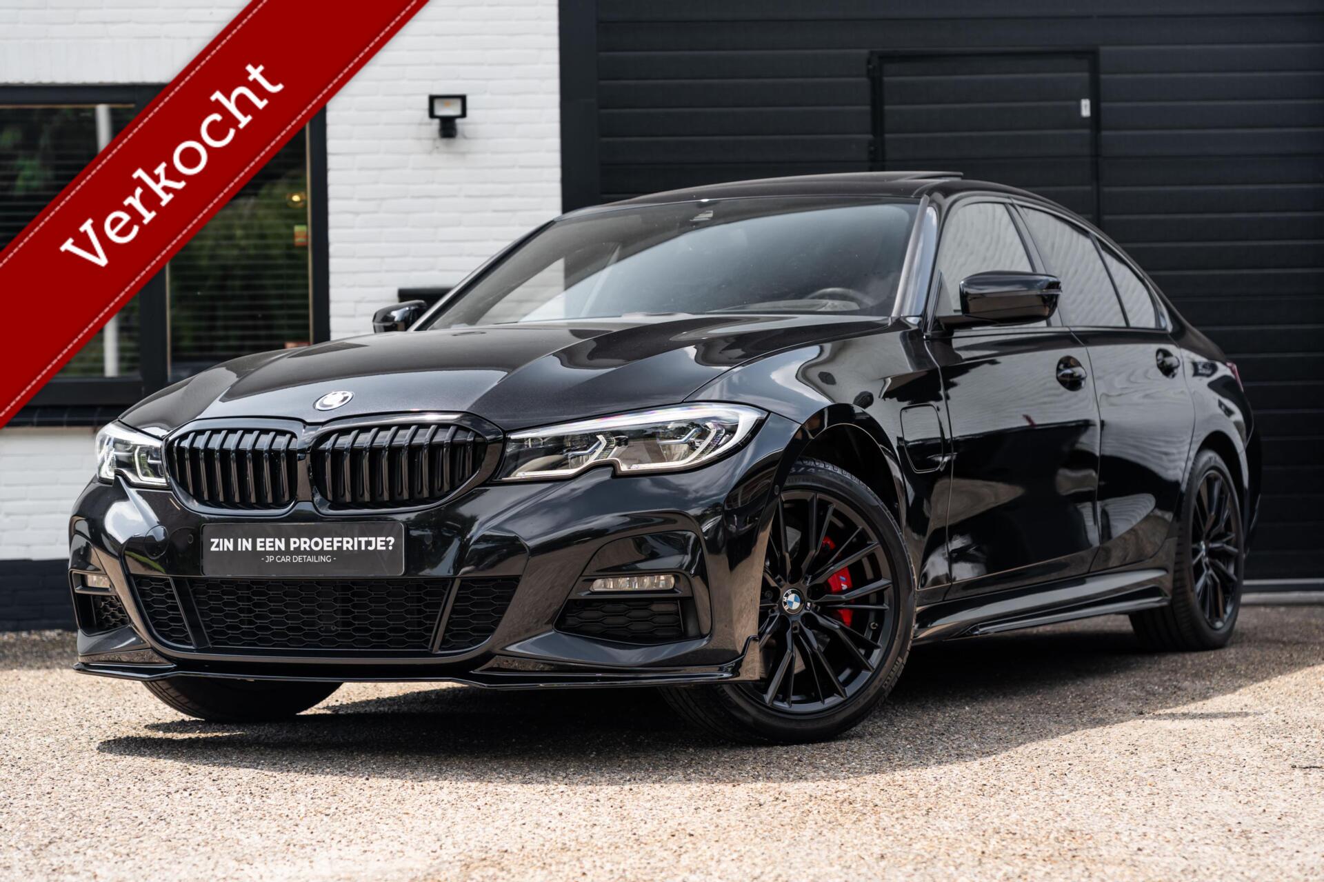 BMW 330e 330e M Laser Pano Electrische stoelen memory 2022 - voorkant