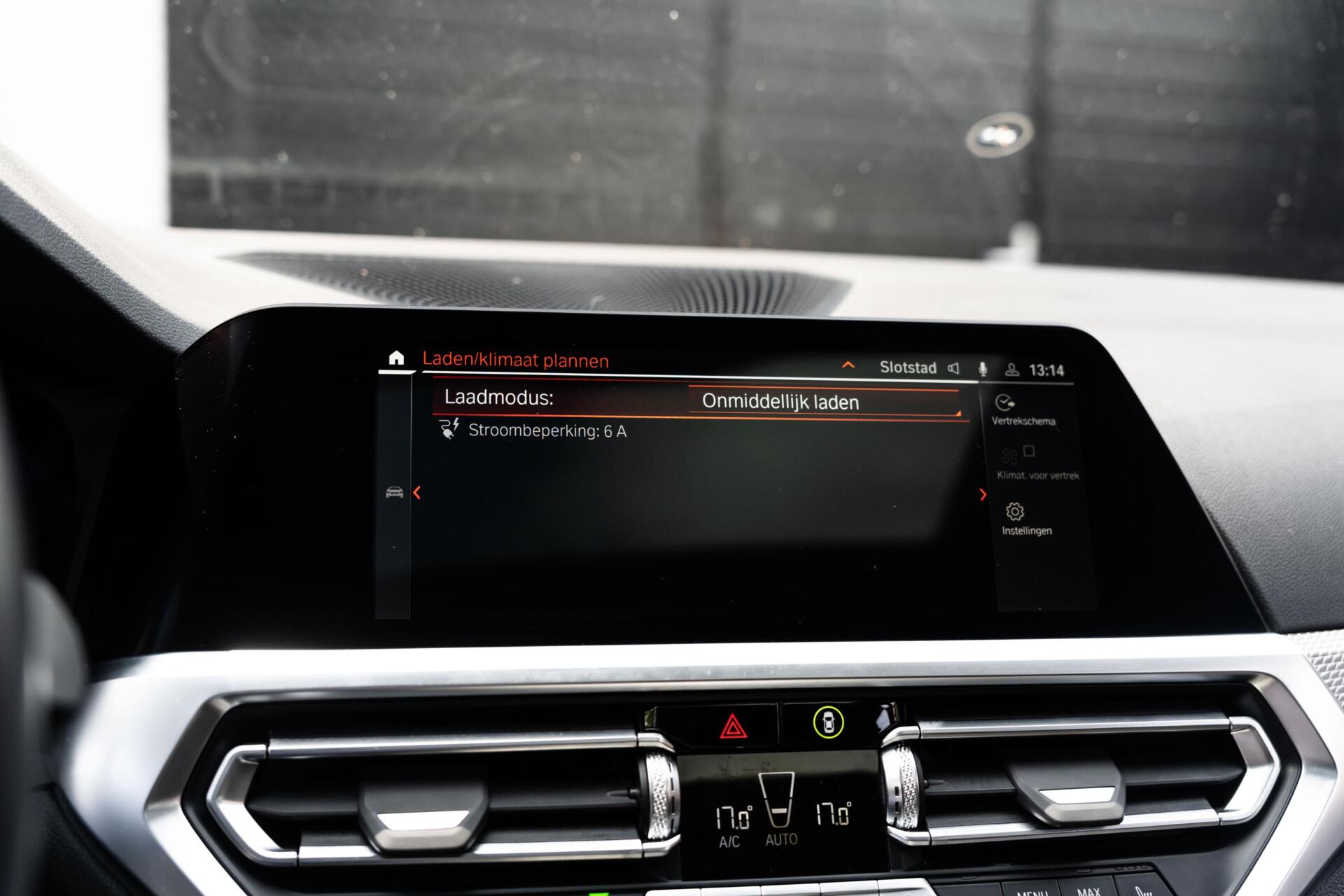 Foto van BMW 330e