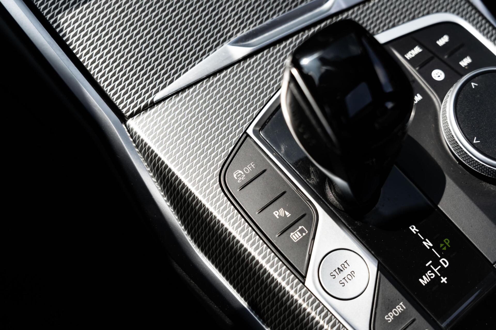 Foto van BMW 330e