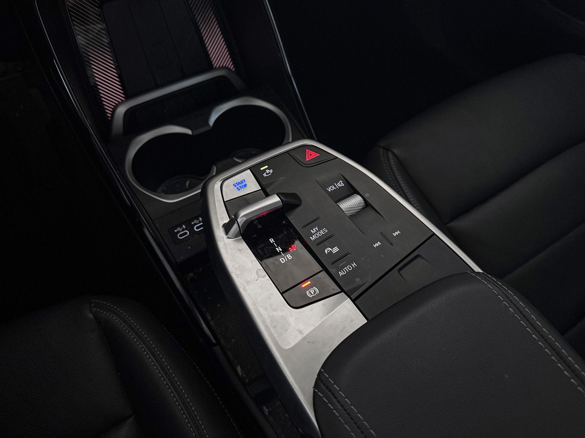 Foto van BMW Ix1 Xdrive30