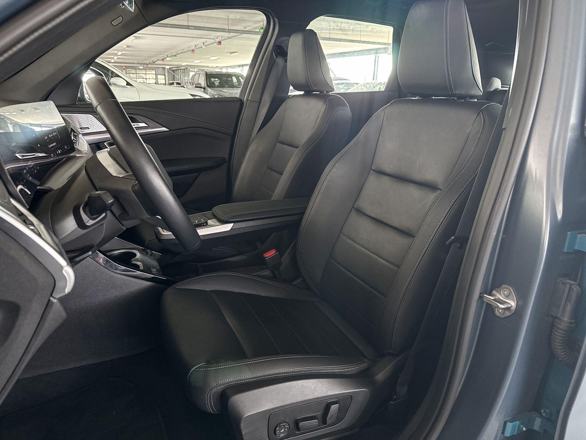 Foto van BMW Ix1 Xdrive30