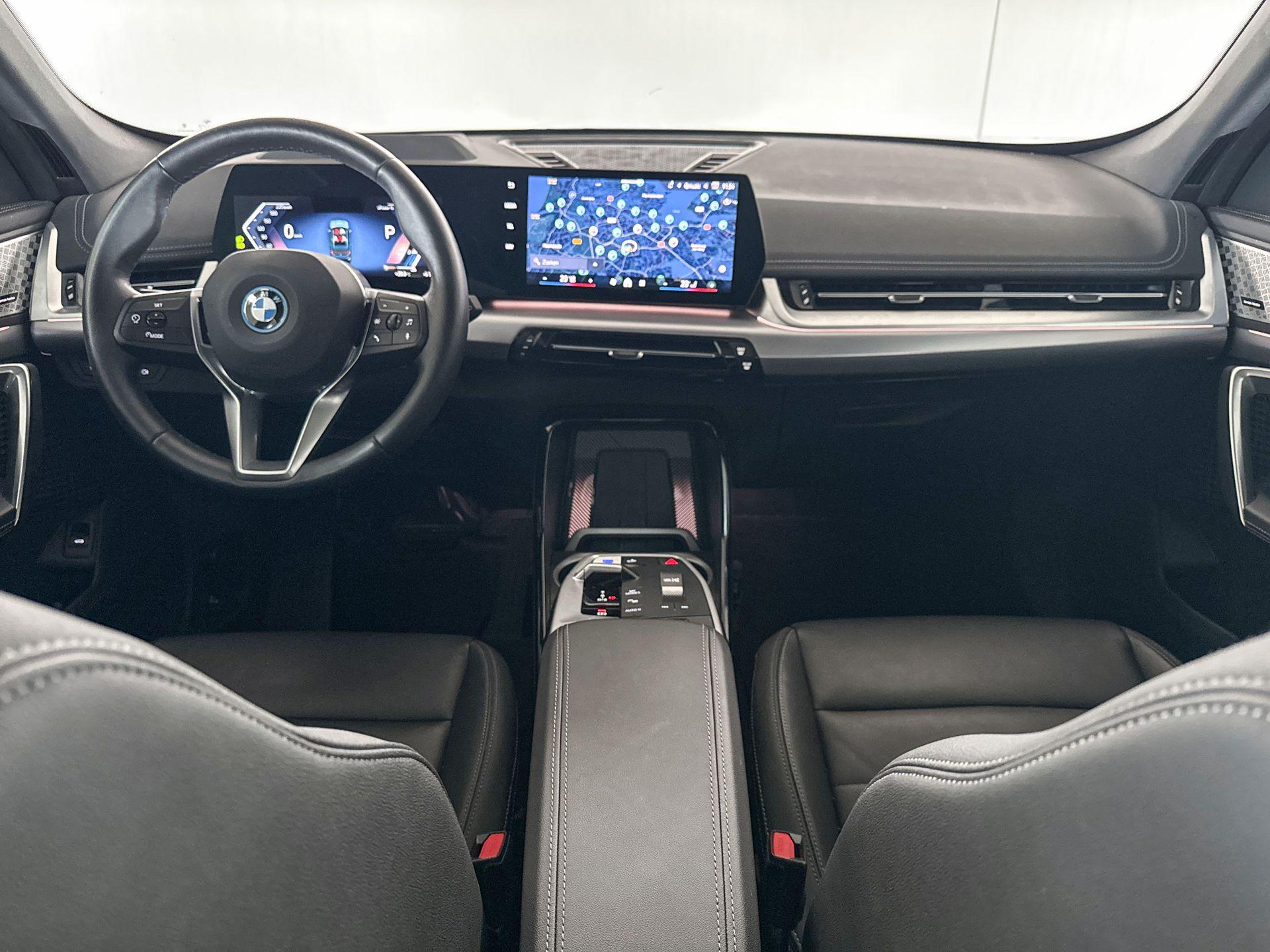 Foto van BMW Ix1 Xdrive30
