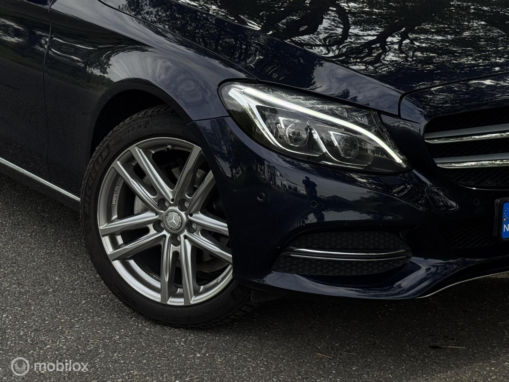 Foto van Mercedes-Benz C 180