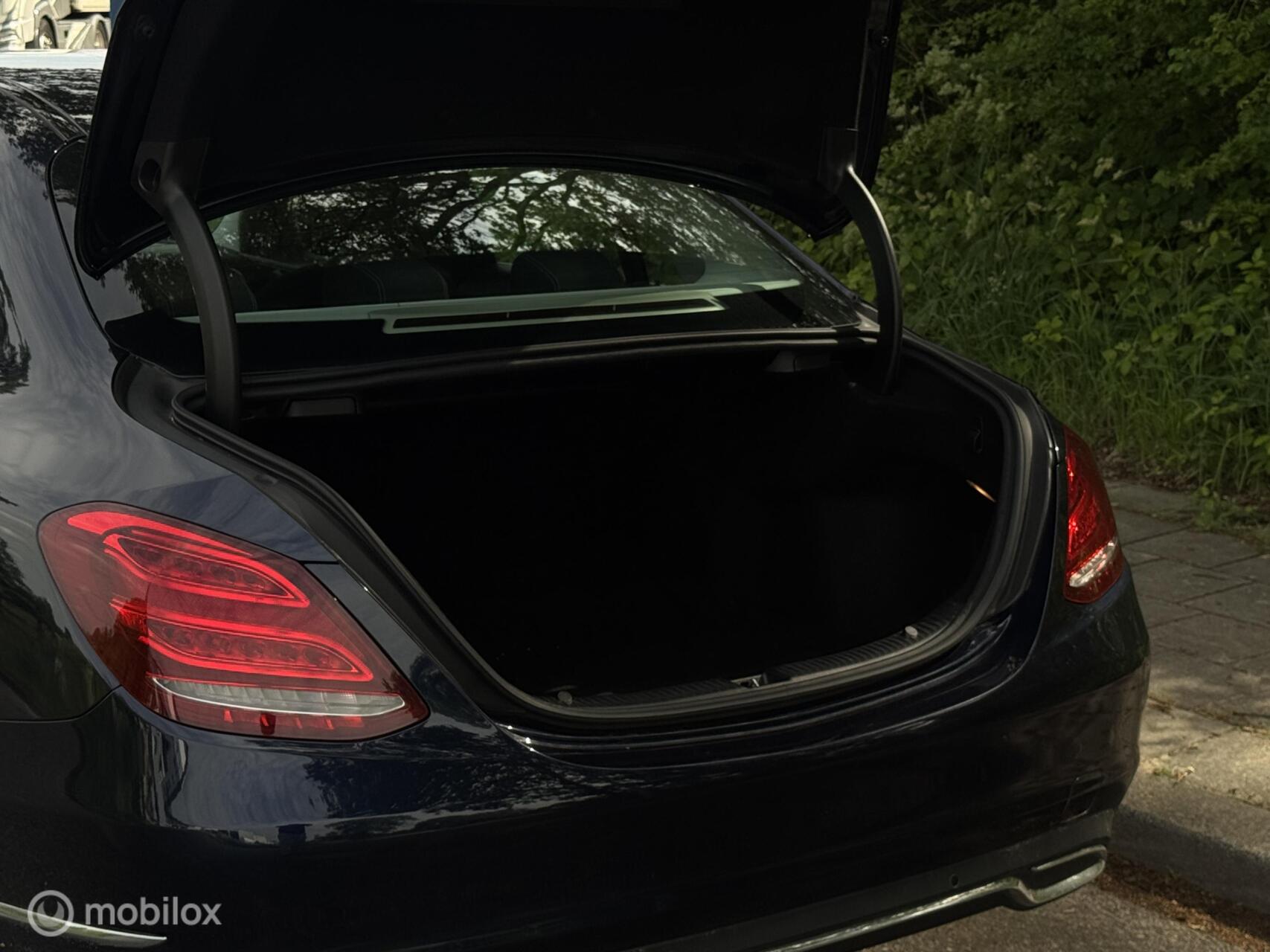 Foto van Mercedes-Benz C 180