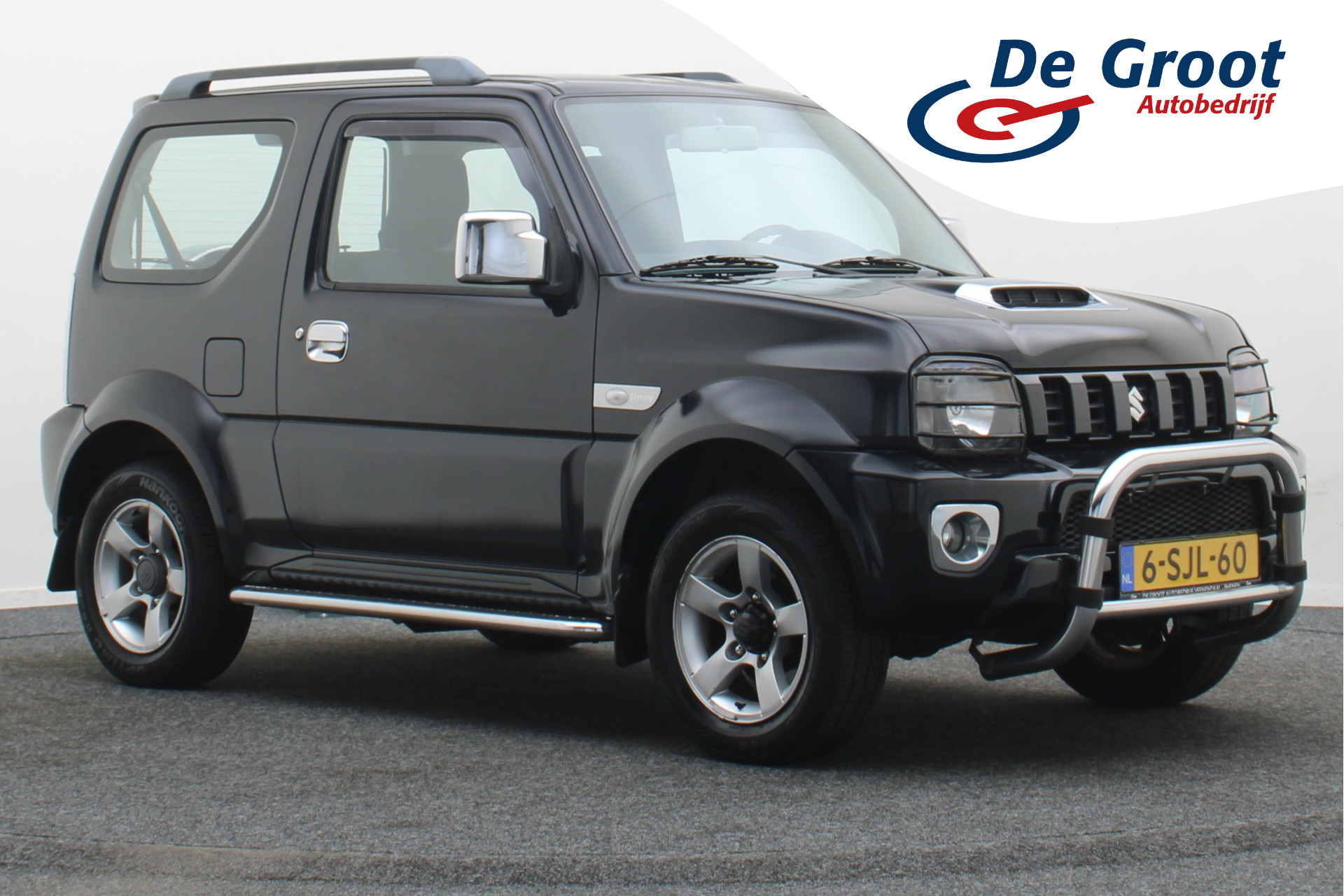 Suzuki Jimny 1.3 Exclusive 4WD 2013 - voorkant