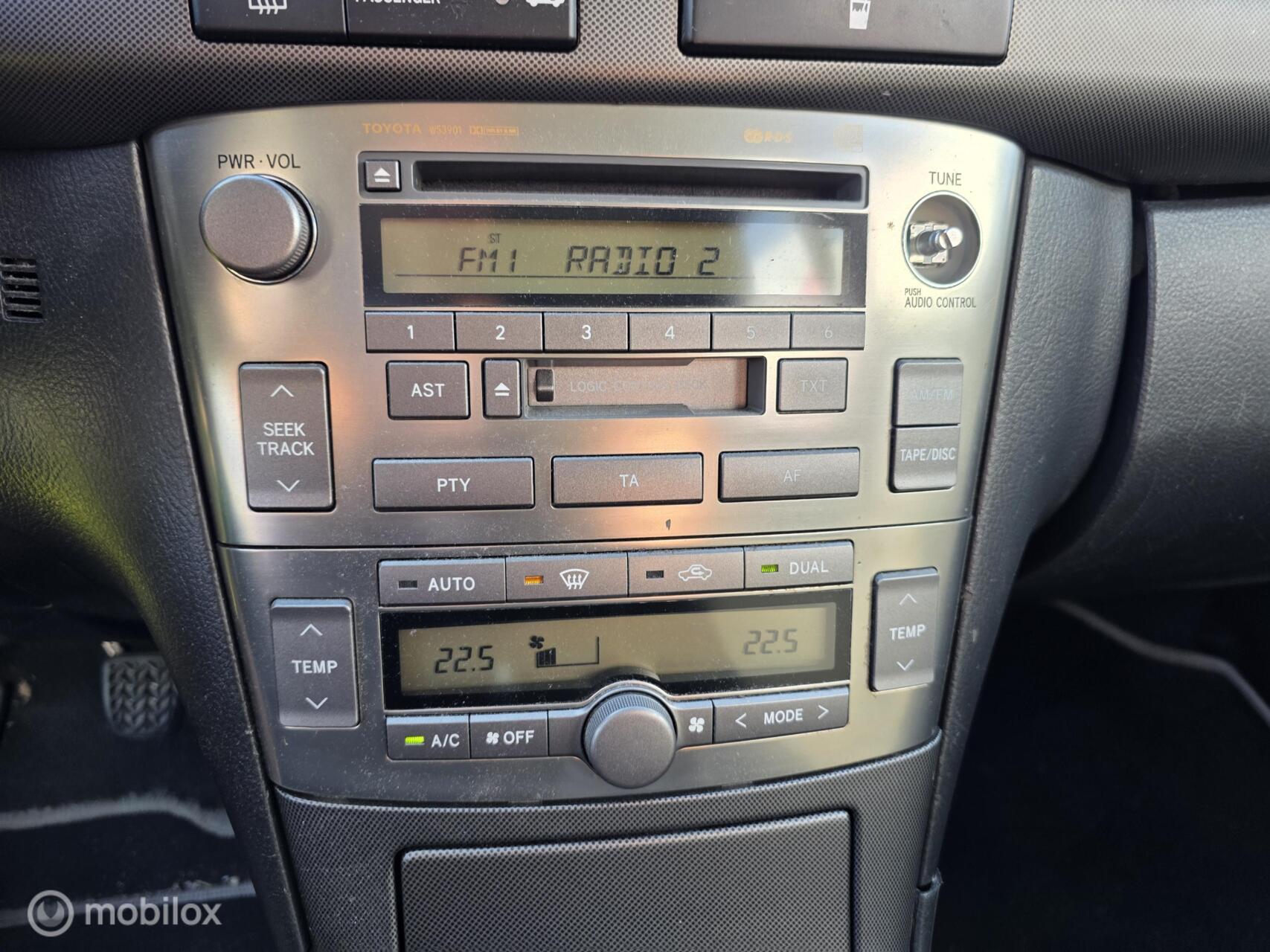 Foto van Toyota Toyota Avensis