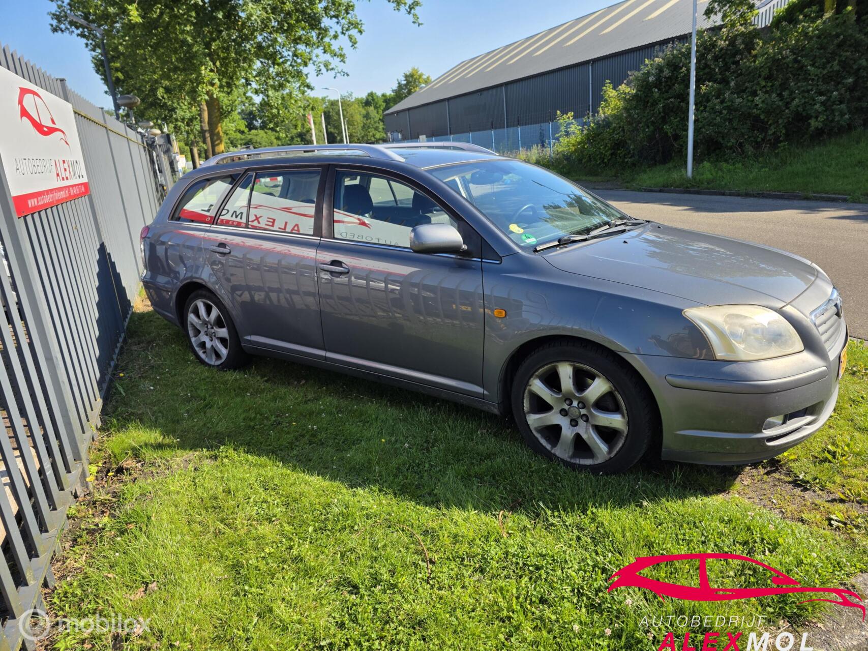 Foto van Toyota Toyota Avensis