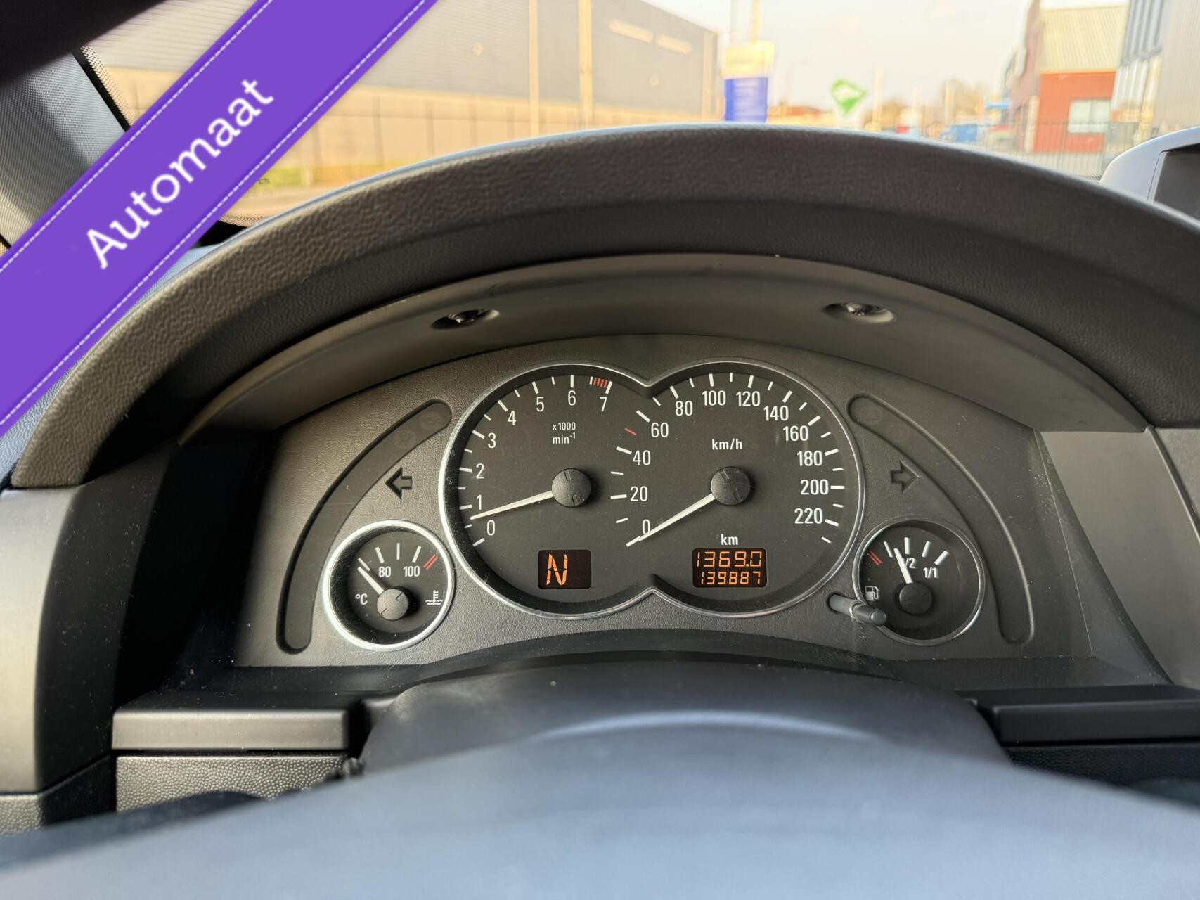 Foto van Opel Meriva-a