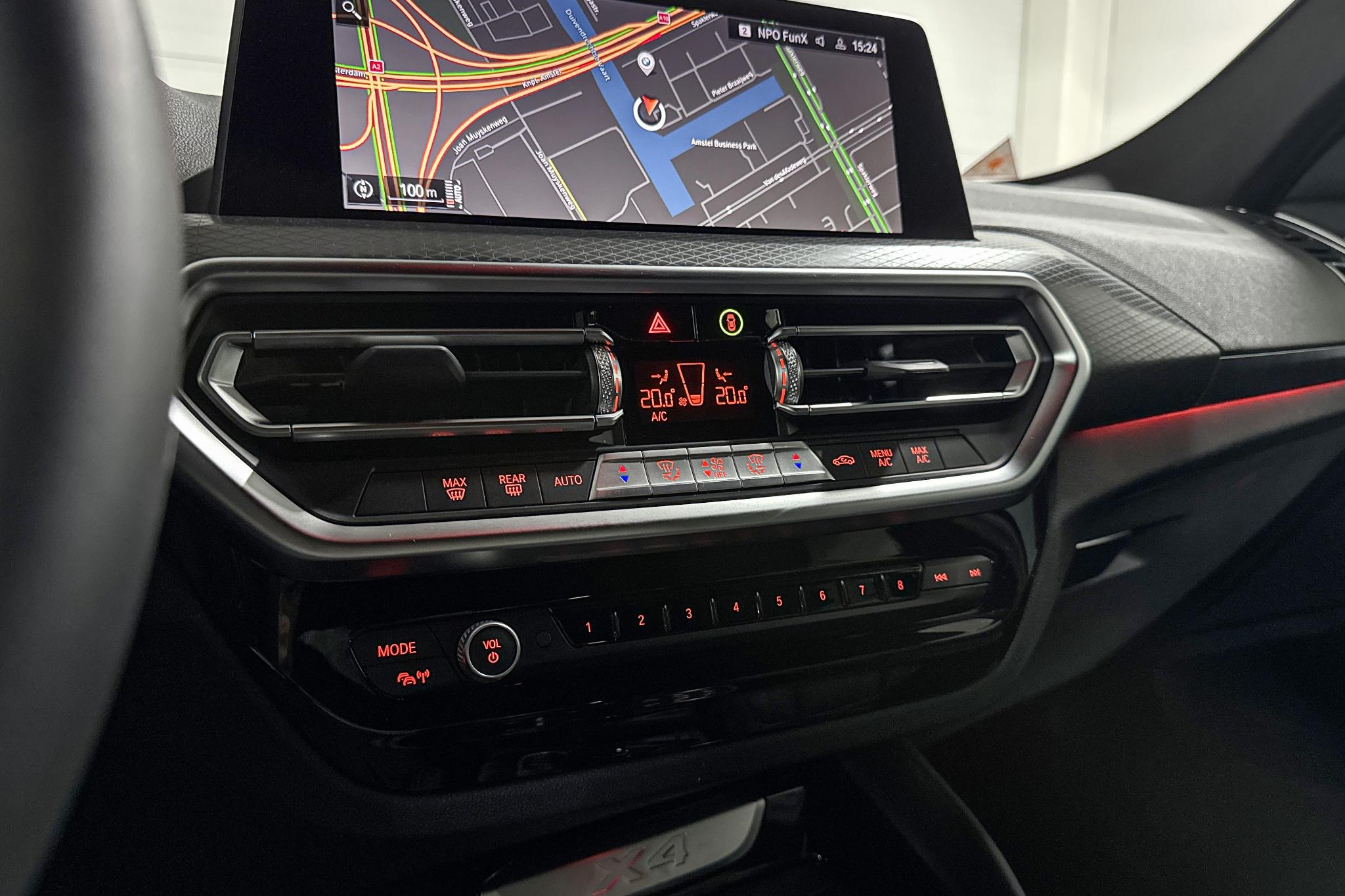 Foto van BMW X4