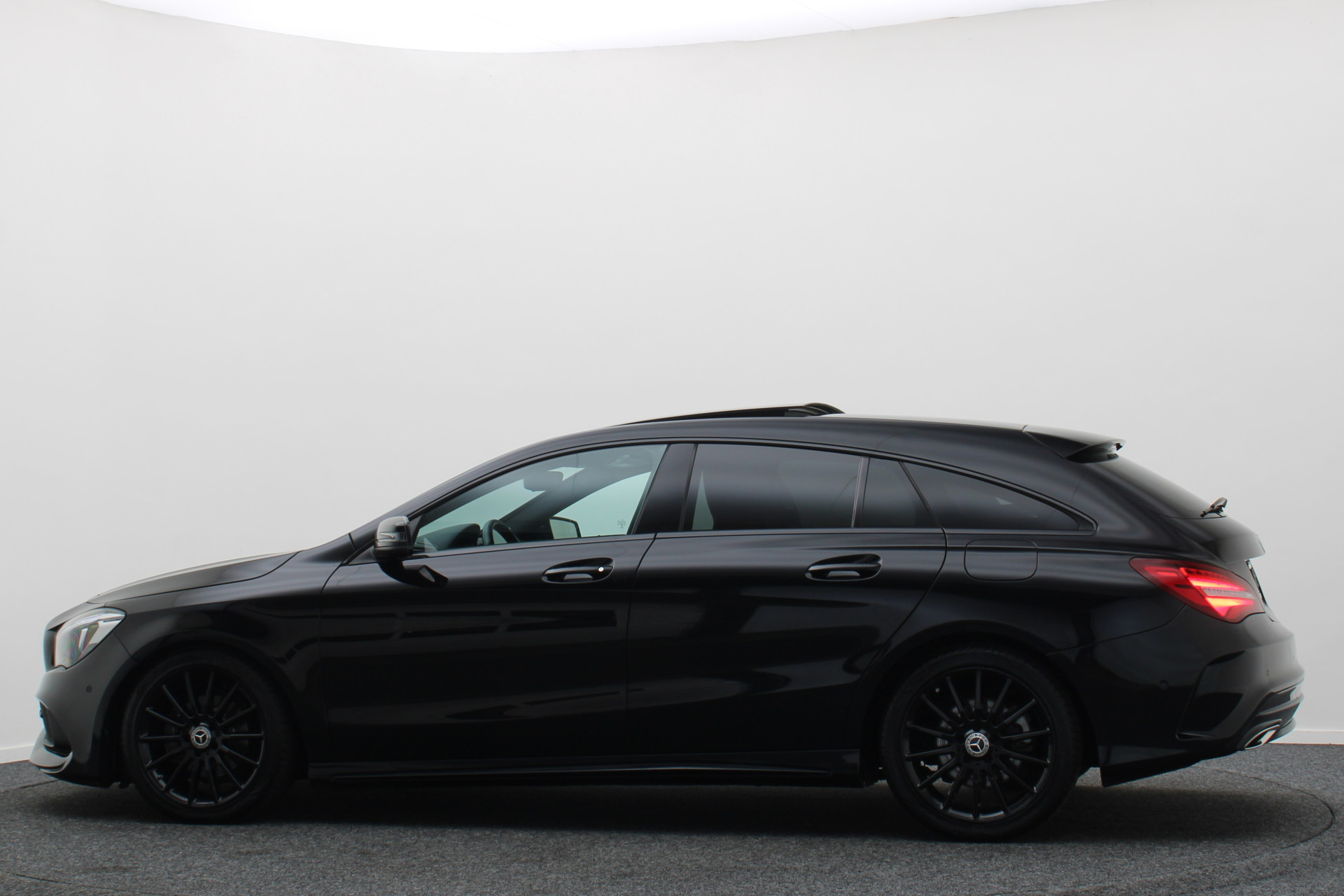 Foto van Mercedes-Benz Cla