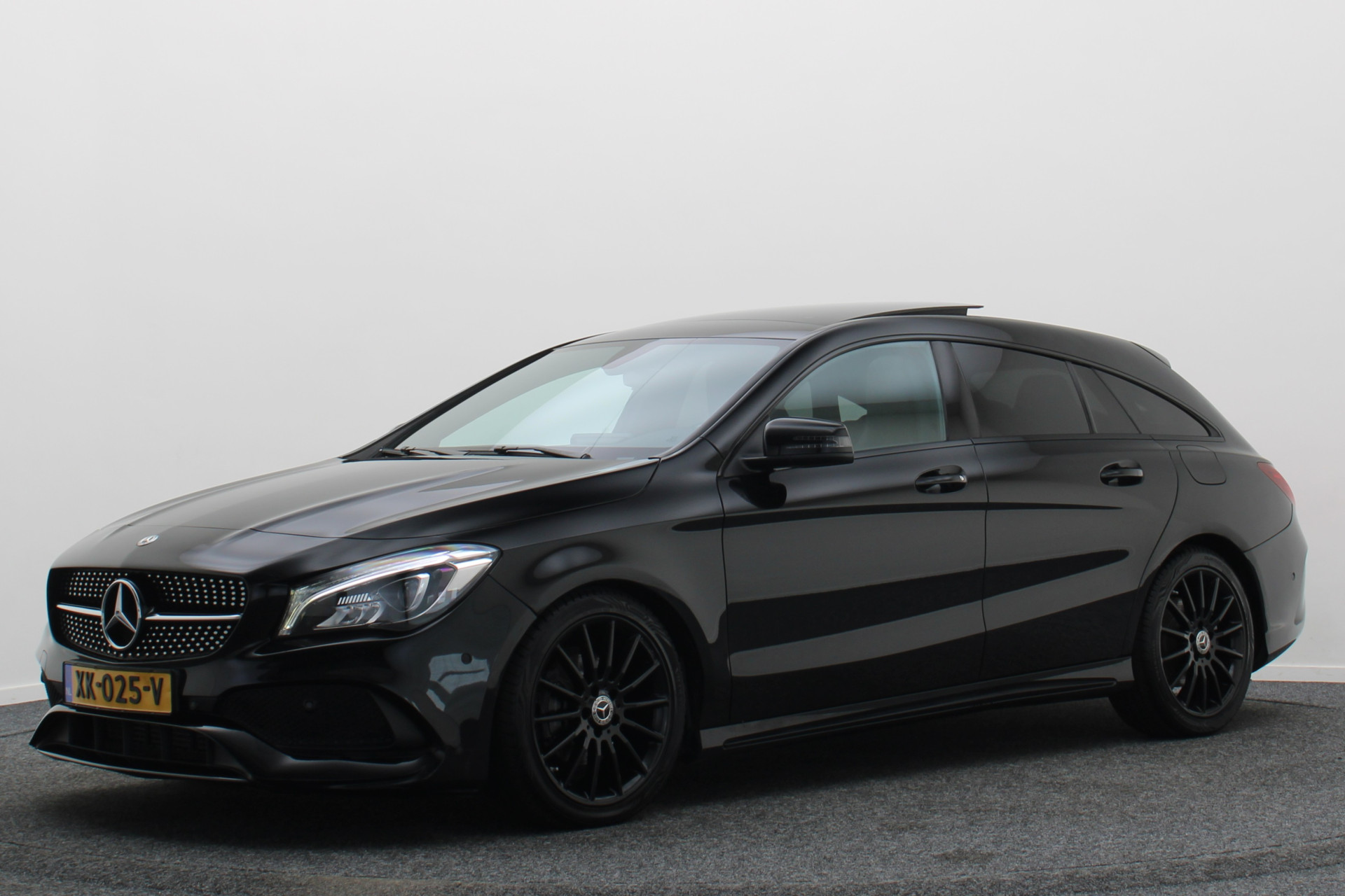 Foto van Mercedes-Benz Cla