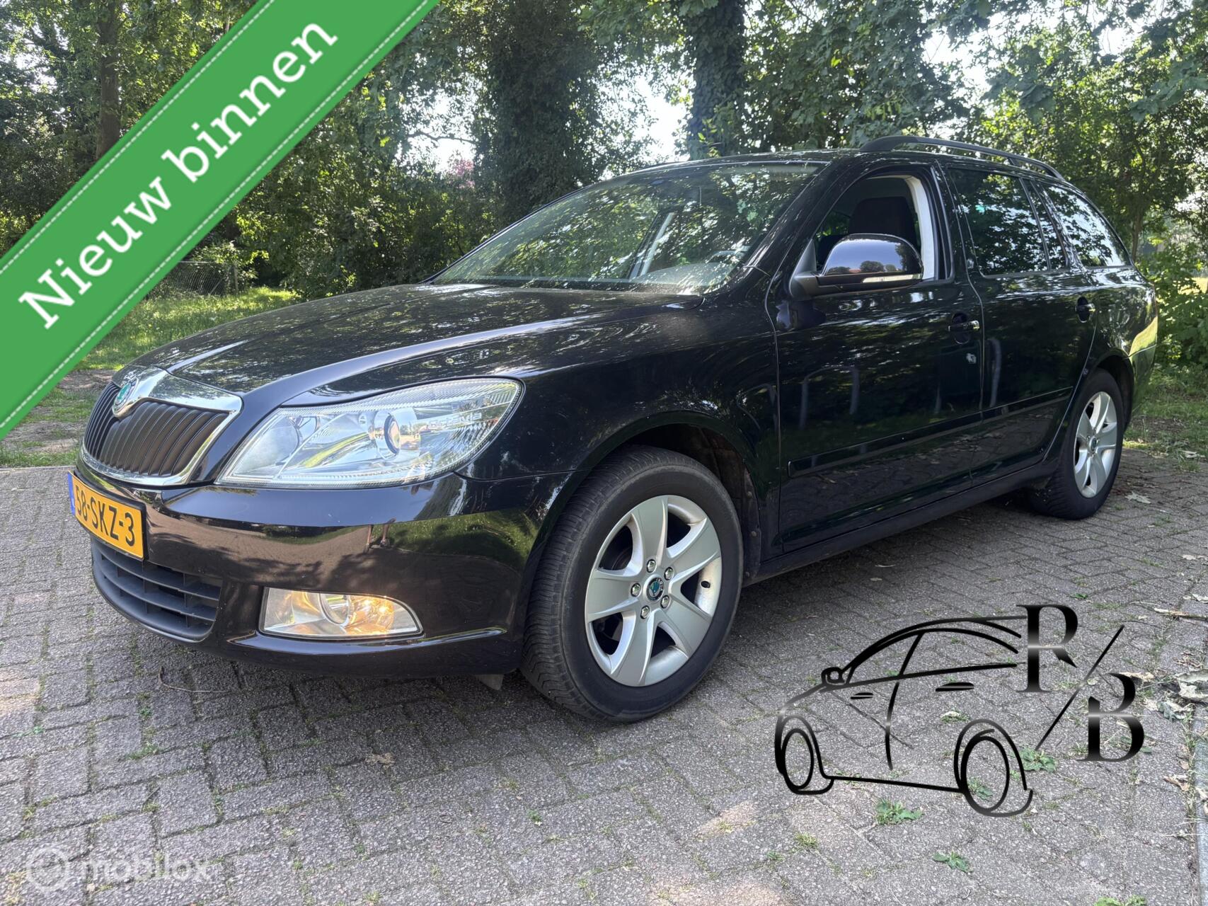 Skoda Octavia 1.2 TSI Ambition Business Line 2011 - voorkant
