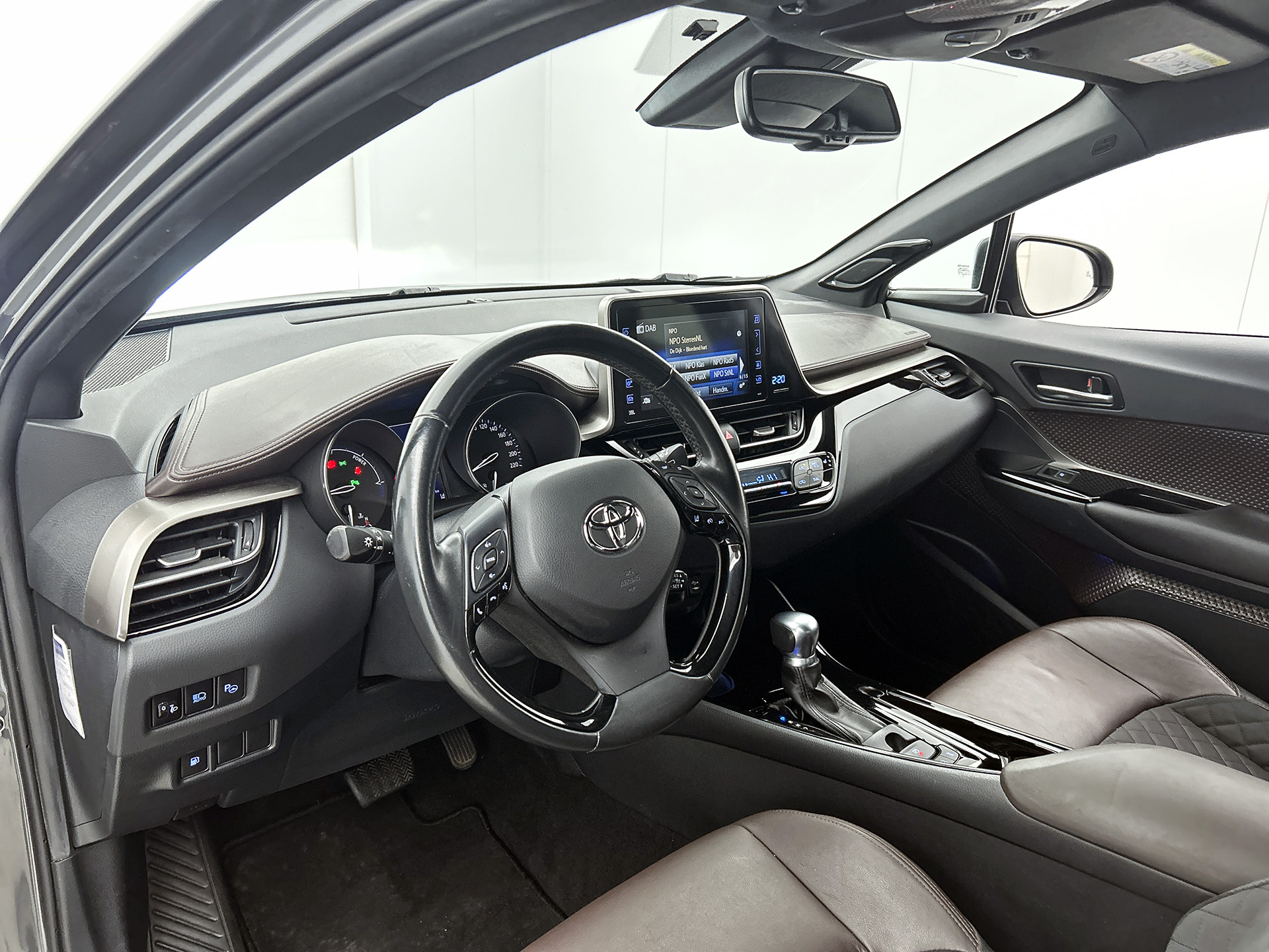 Foto van Toyota Toyota C-hr