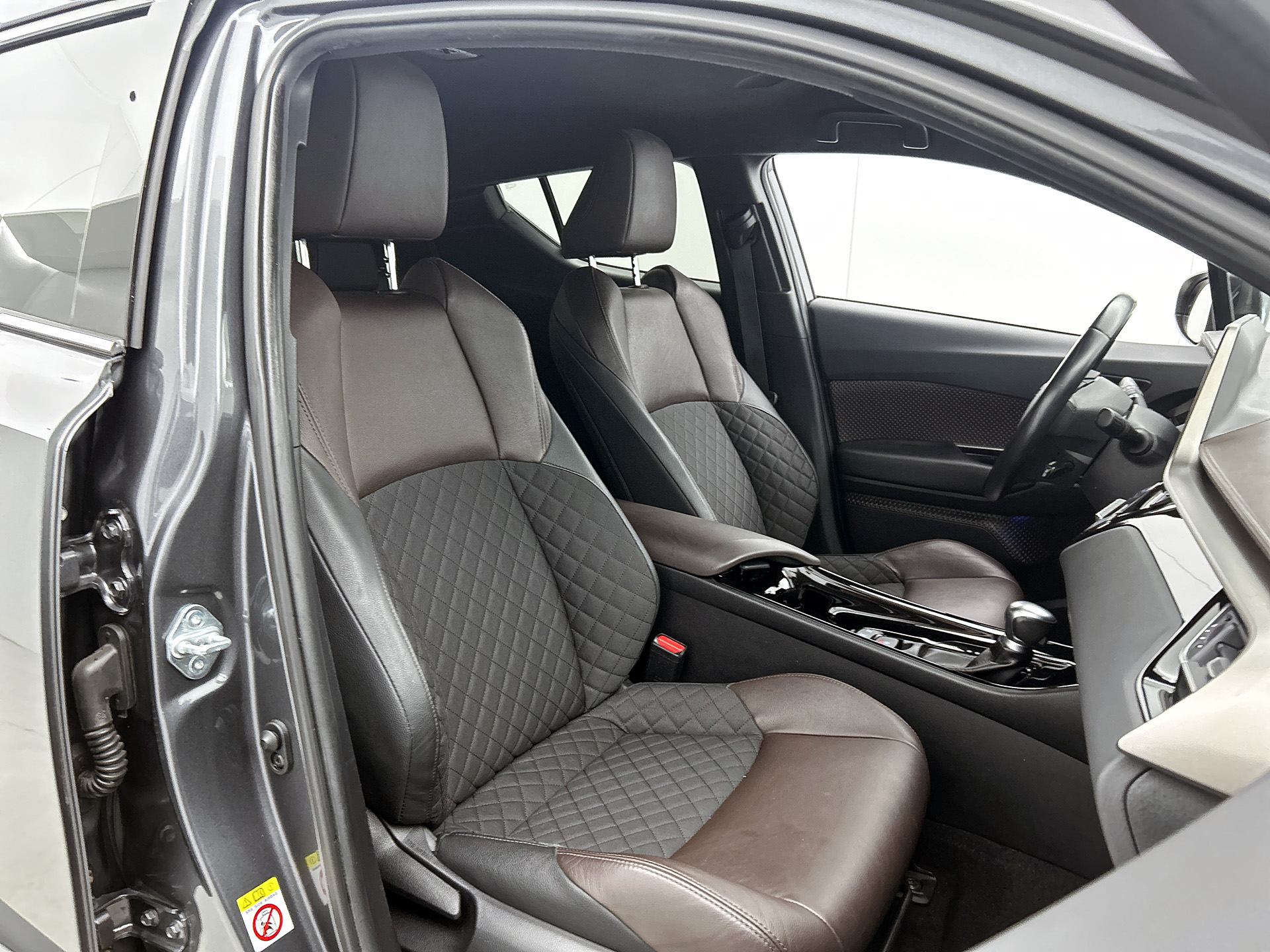 Foto van Toyota Toyota C-hr