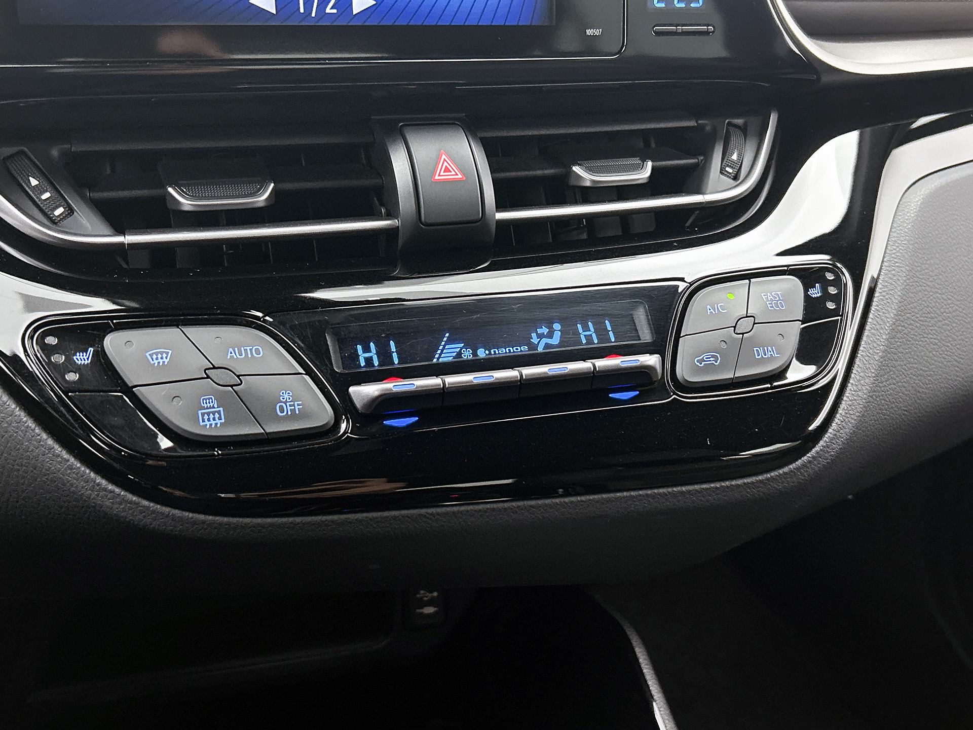 Foto van Toyota Toyota C-hr