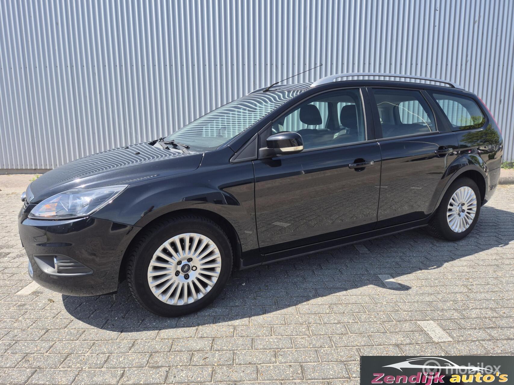 Foto van FORD FOCUS