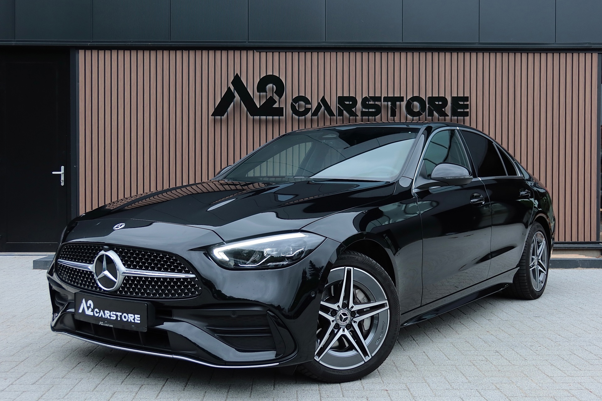 Foto van Mercedes-Benz C 300 E