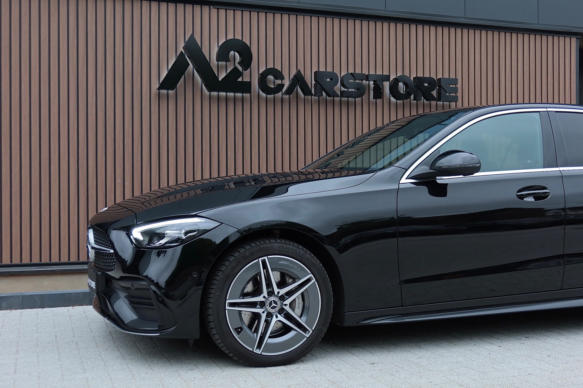 Foto van Mercedes-Benz C 300 E