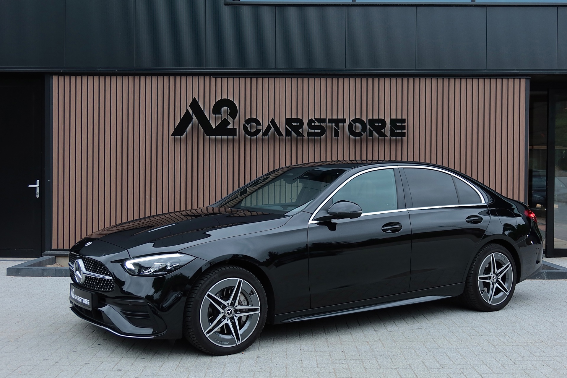Foto van Mercedes-Benz C 300 E