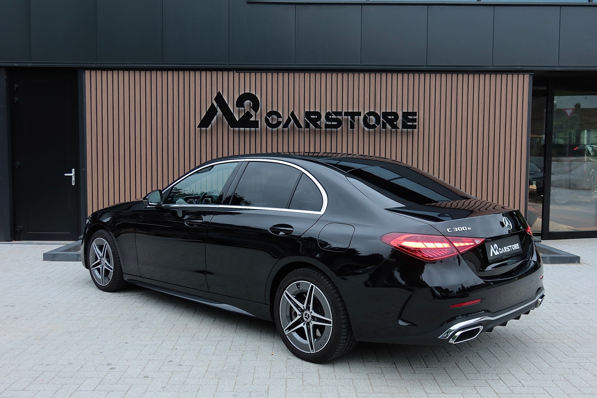 Foto van Mercedes-Benz C 300 E