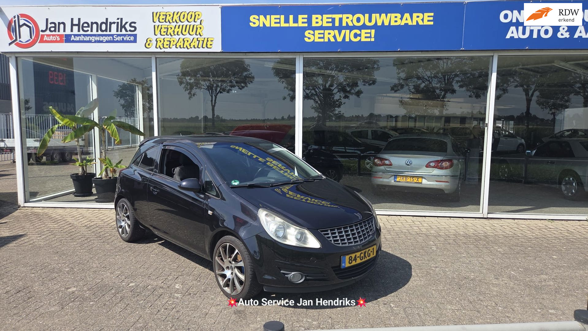 Opel Corsa 1.4-16V Enjoy 2008 - voorkant