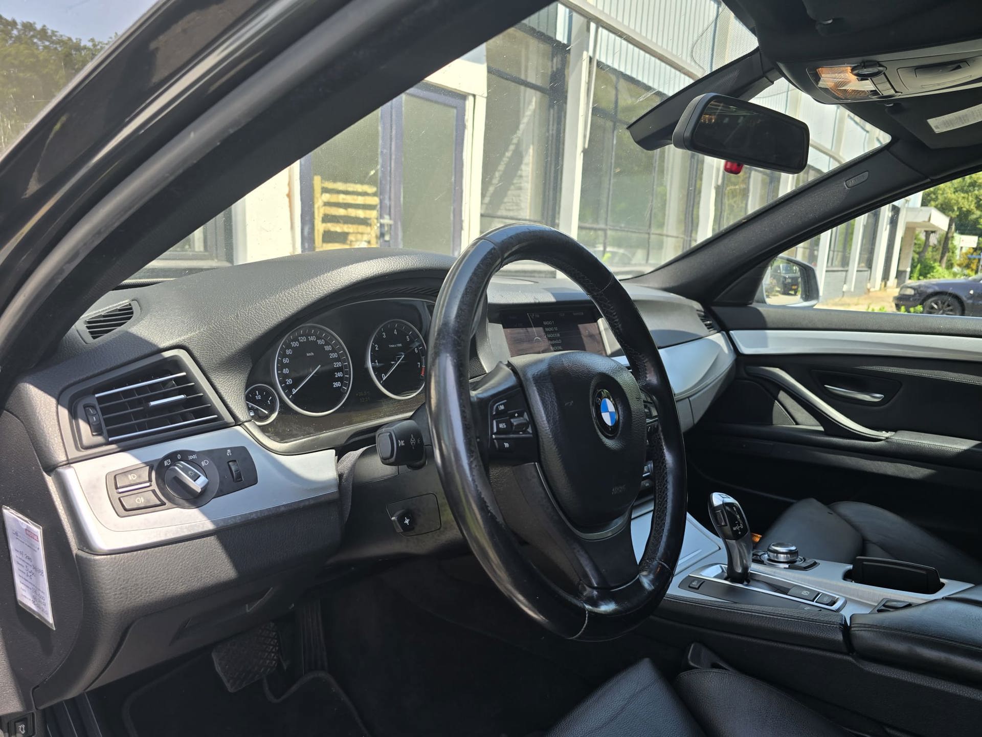Foto van BMW 523i